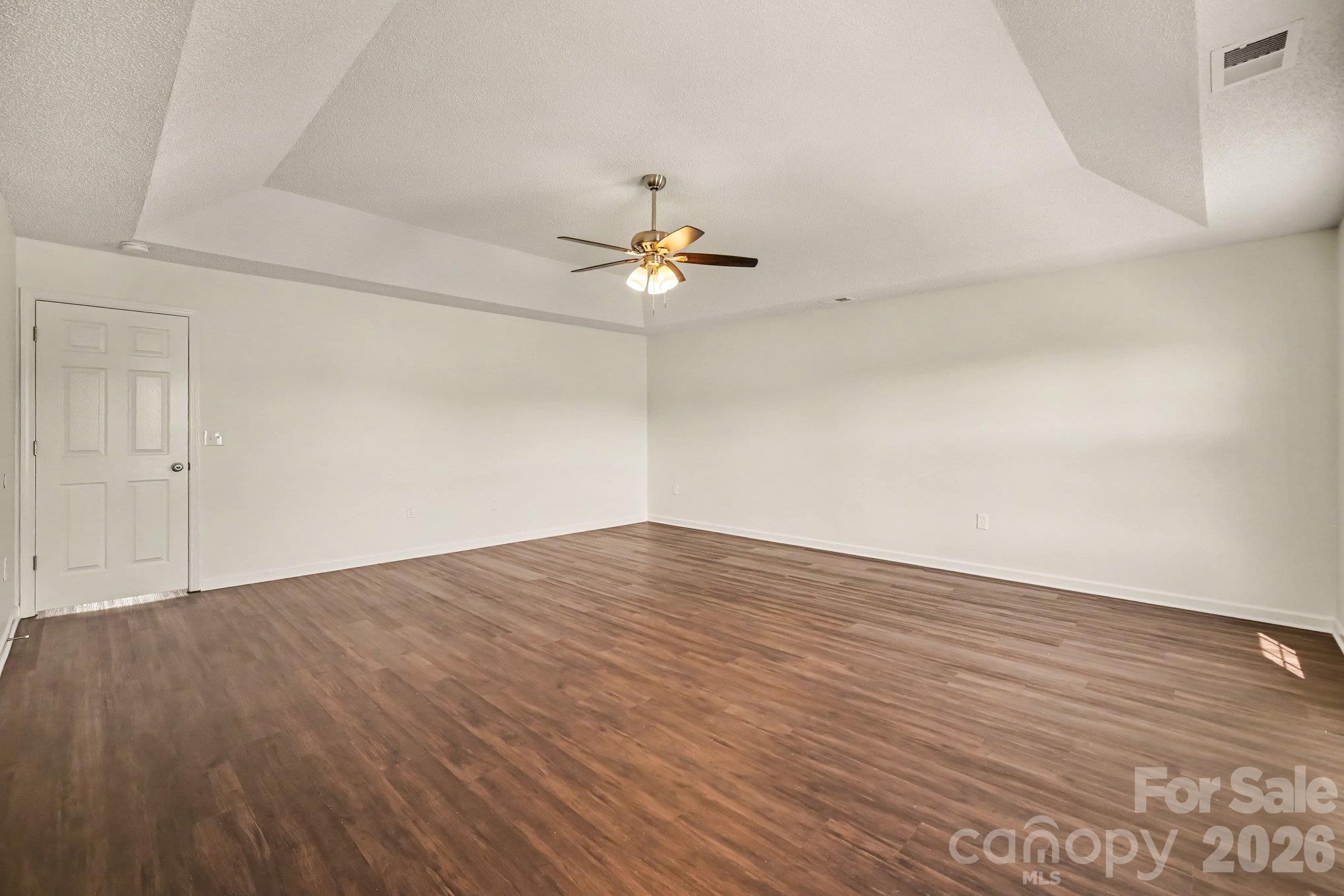 2410 Highland Park Drive Property Photo 14