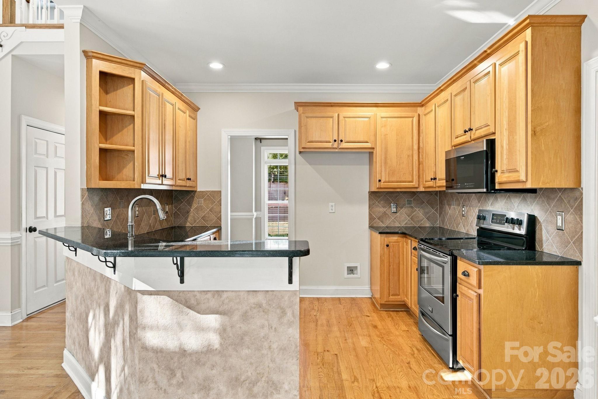 214 Harbor Landing Drive Property Photo 13