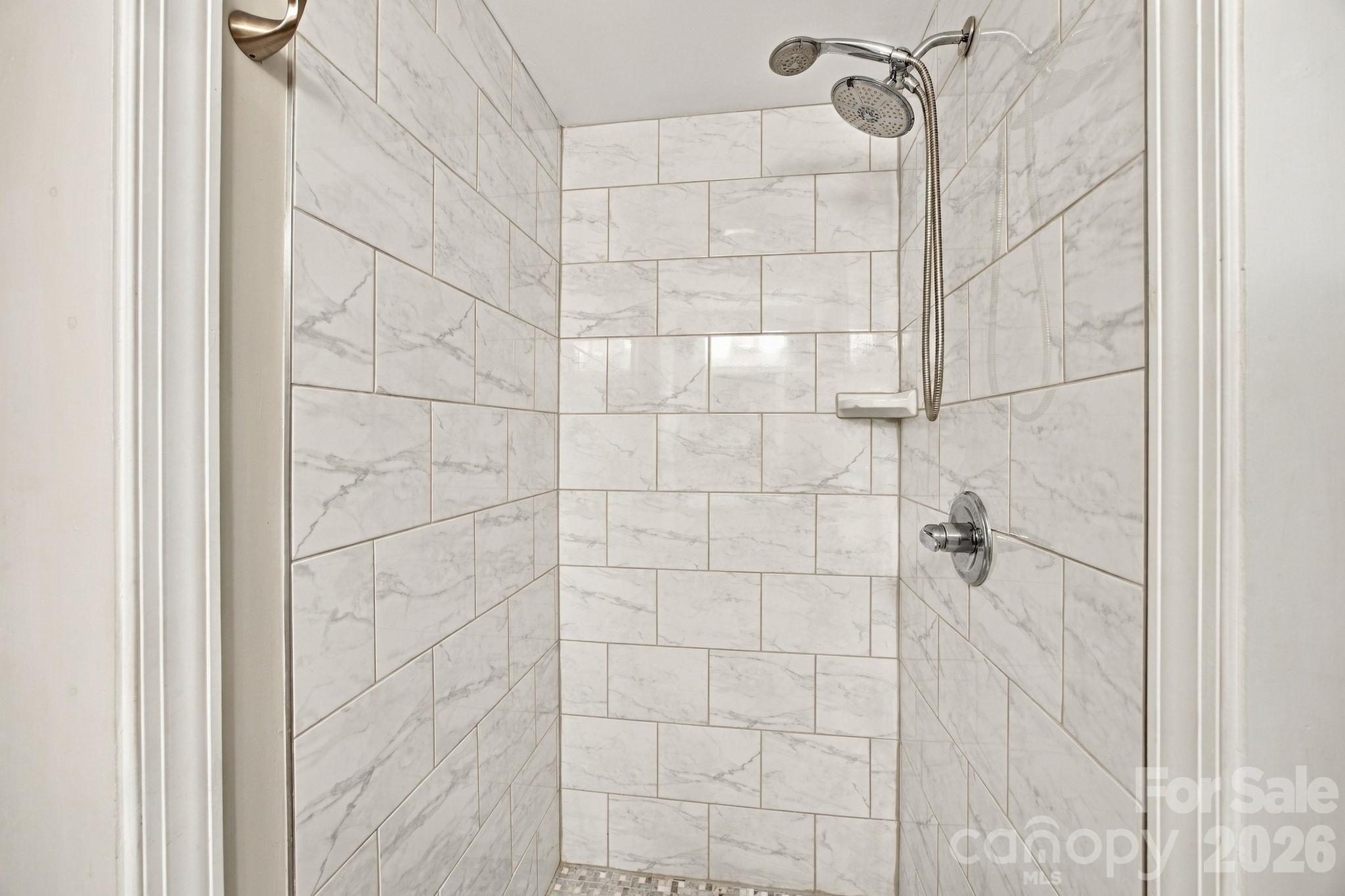 214 Harbor Landing Drive Property Photo 35
