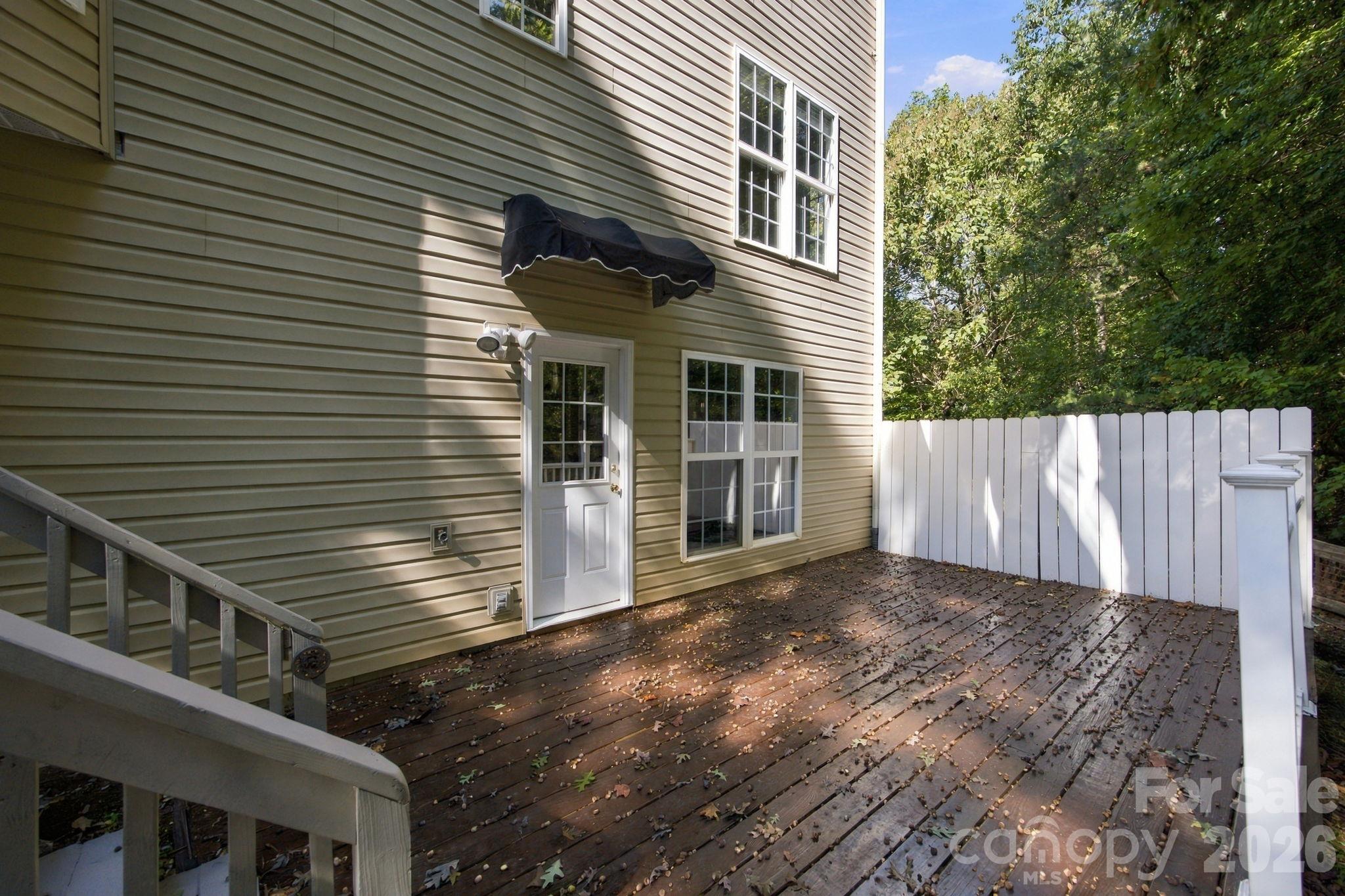 214 Harbor Landing Drive Property Photo 40