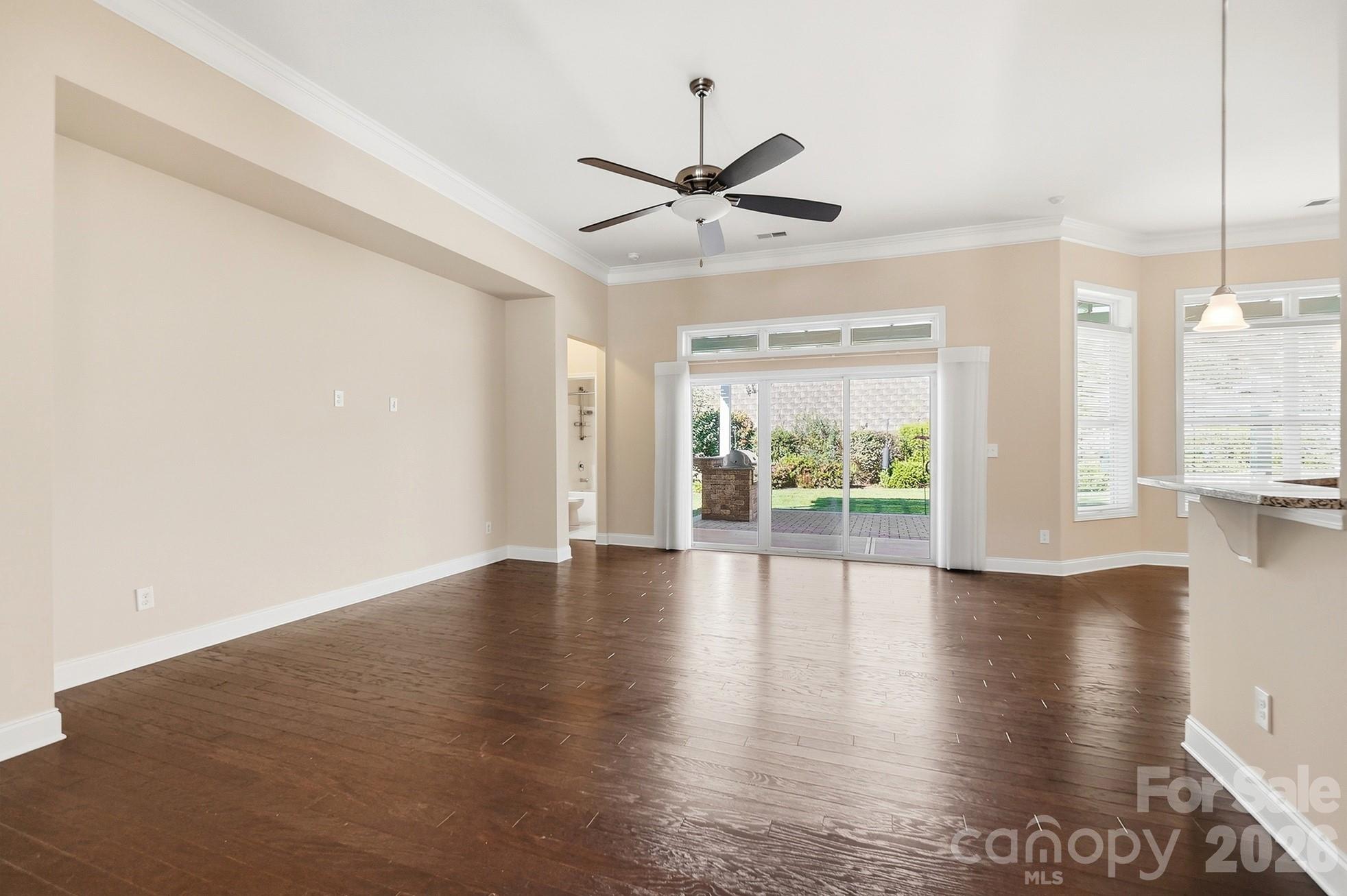 9106 Longvale Lane Property Photo 3