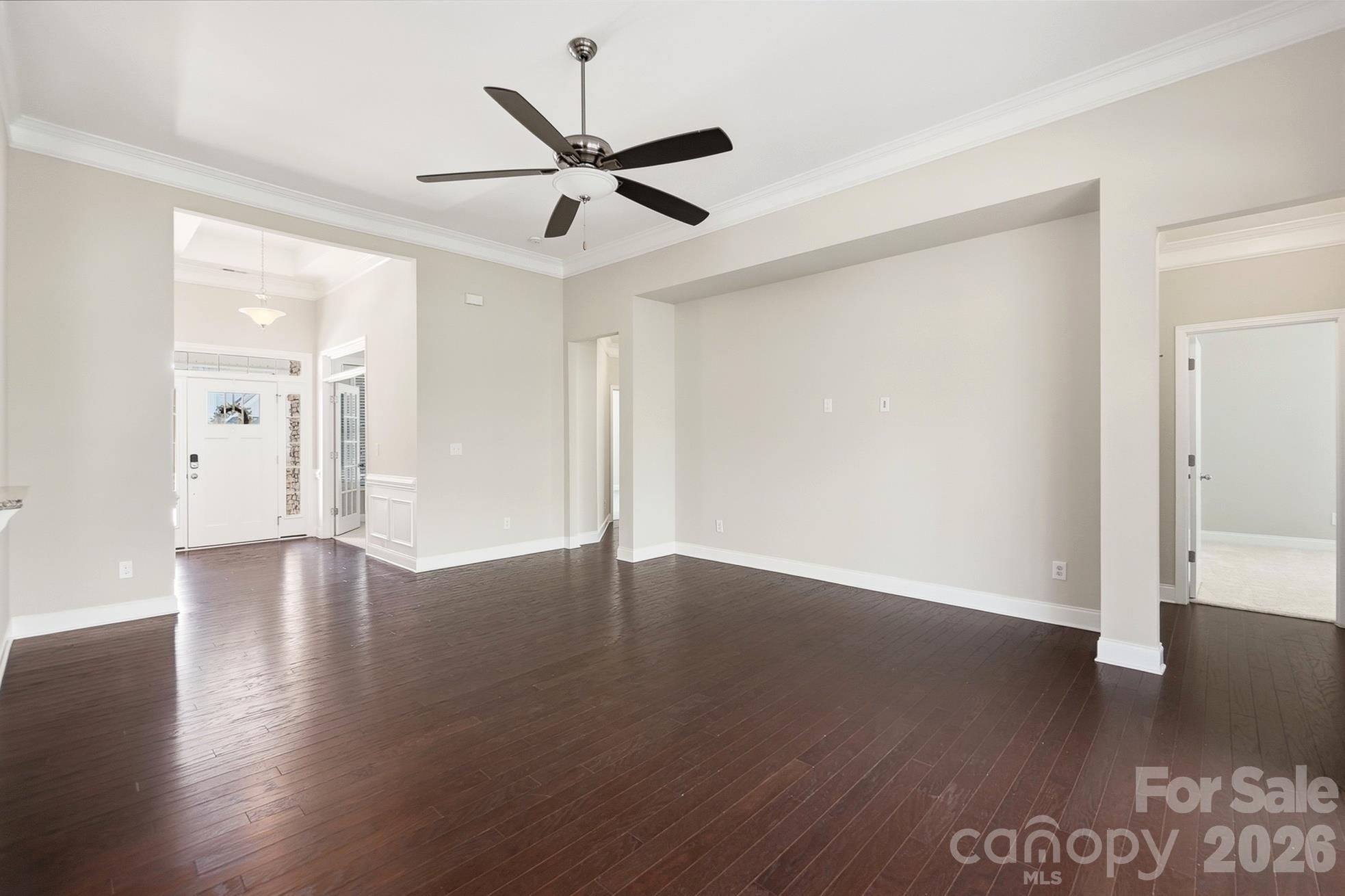 9106 Longvale Lane Property Photo 6