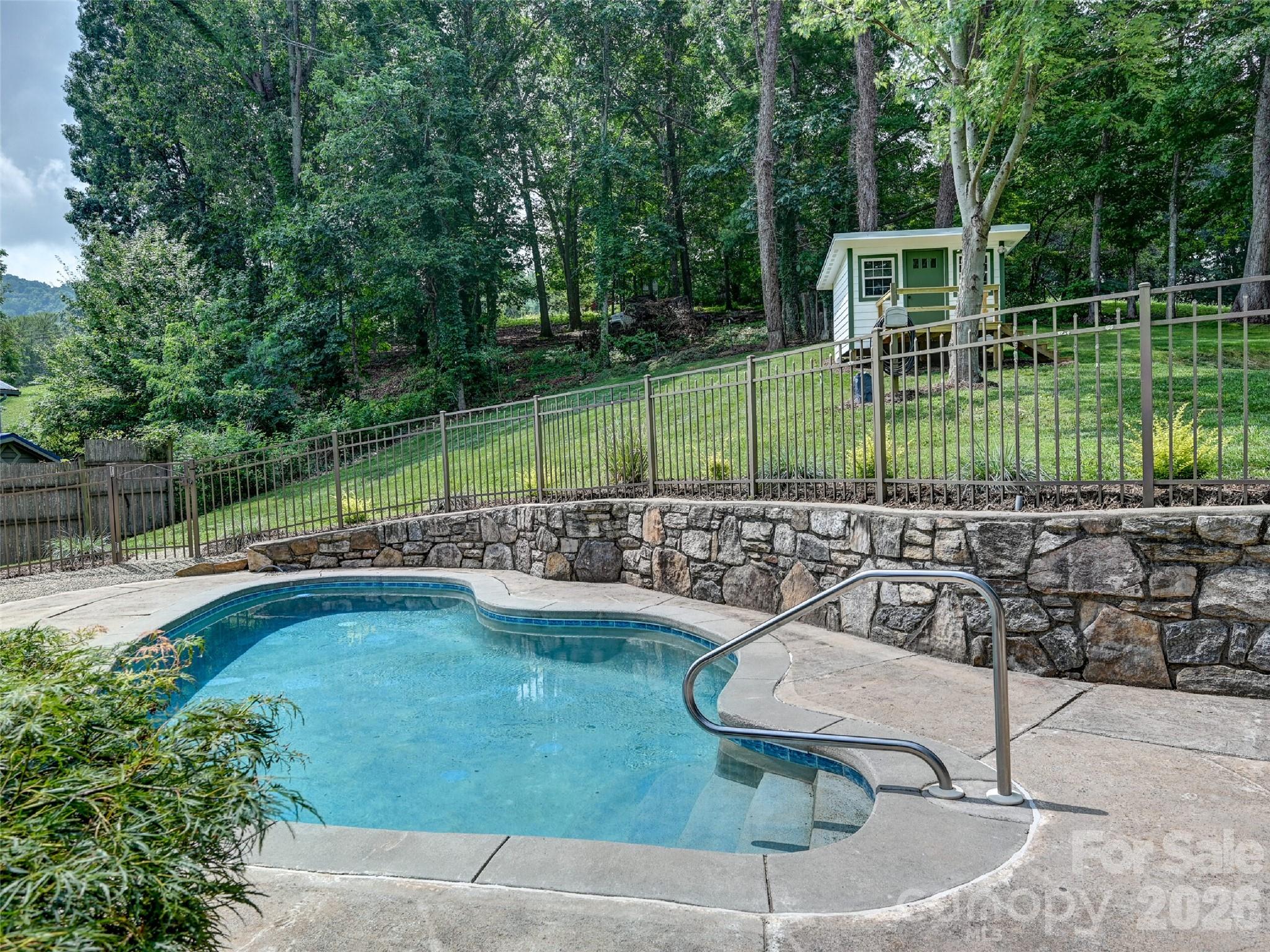 1110 Queentown Road Property Photo 33