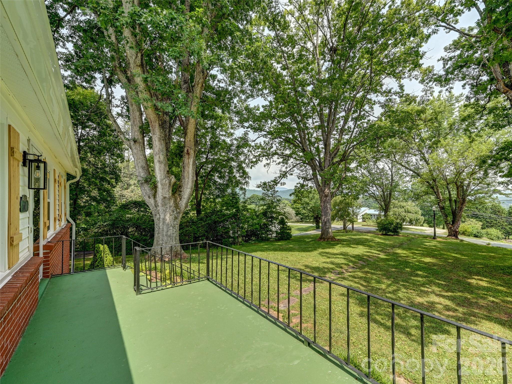 1110 Queentown Road Property Photo 37