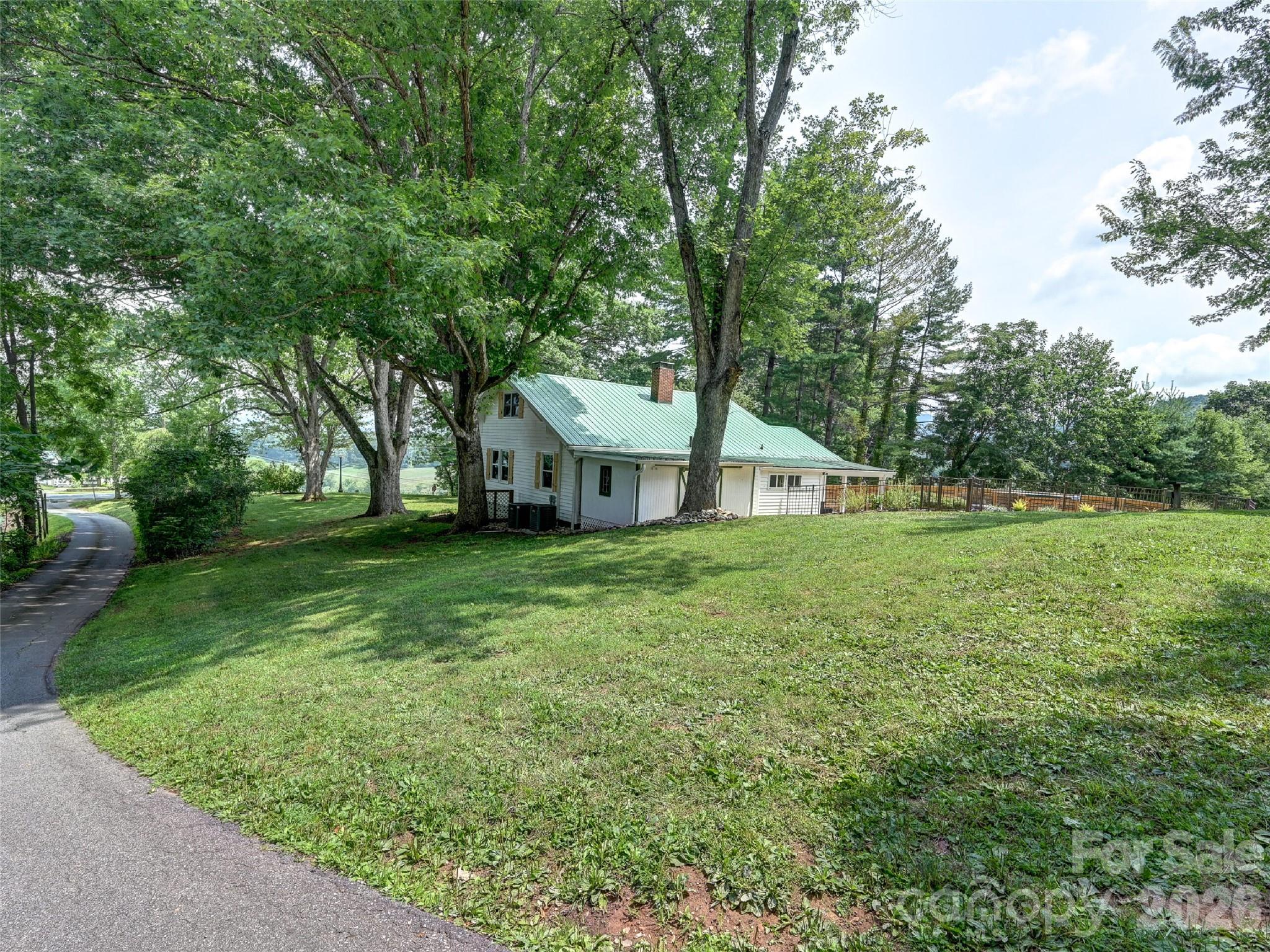 1110 Queentown Road Property Photo 43