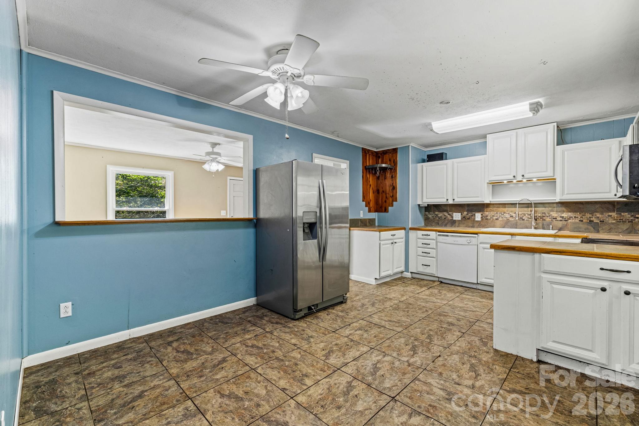 103 Early Deitz Road Property Photo 2