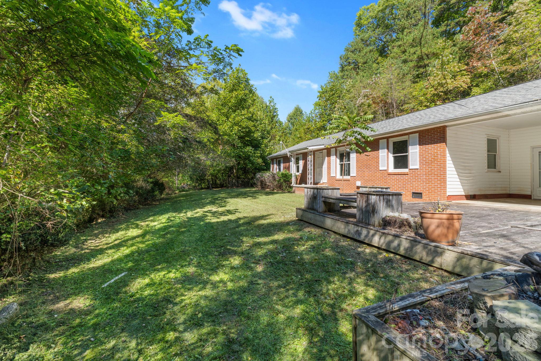 103 Early Deitz Road Property Photo 32