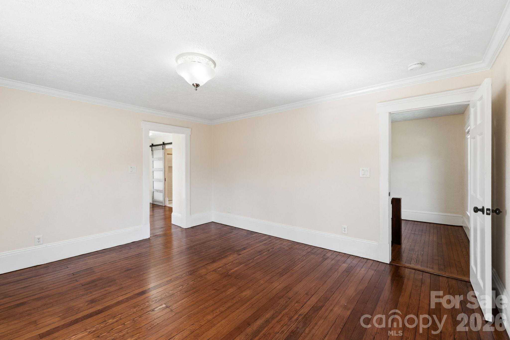 444 S Broad Street Property Photo 43