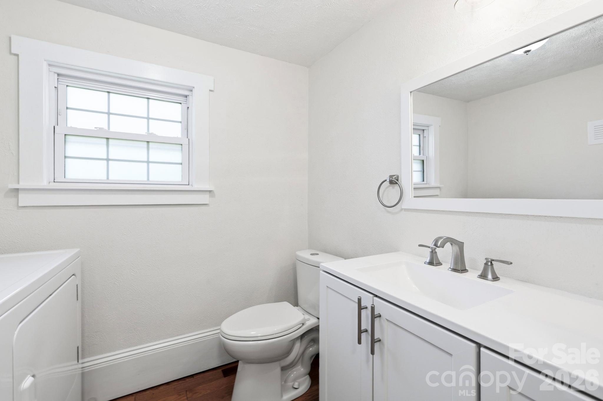 444 S Broad Street Property Photo 44