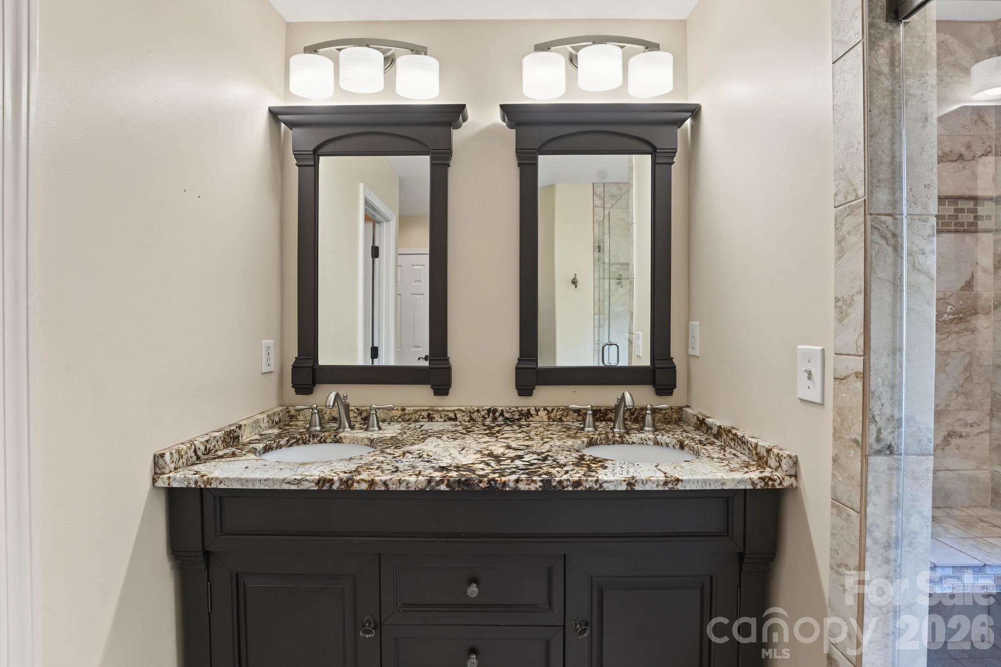 12605 Kemerton Lane Property Photo 28
