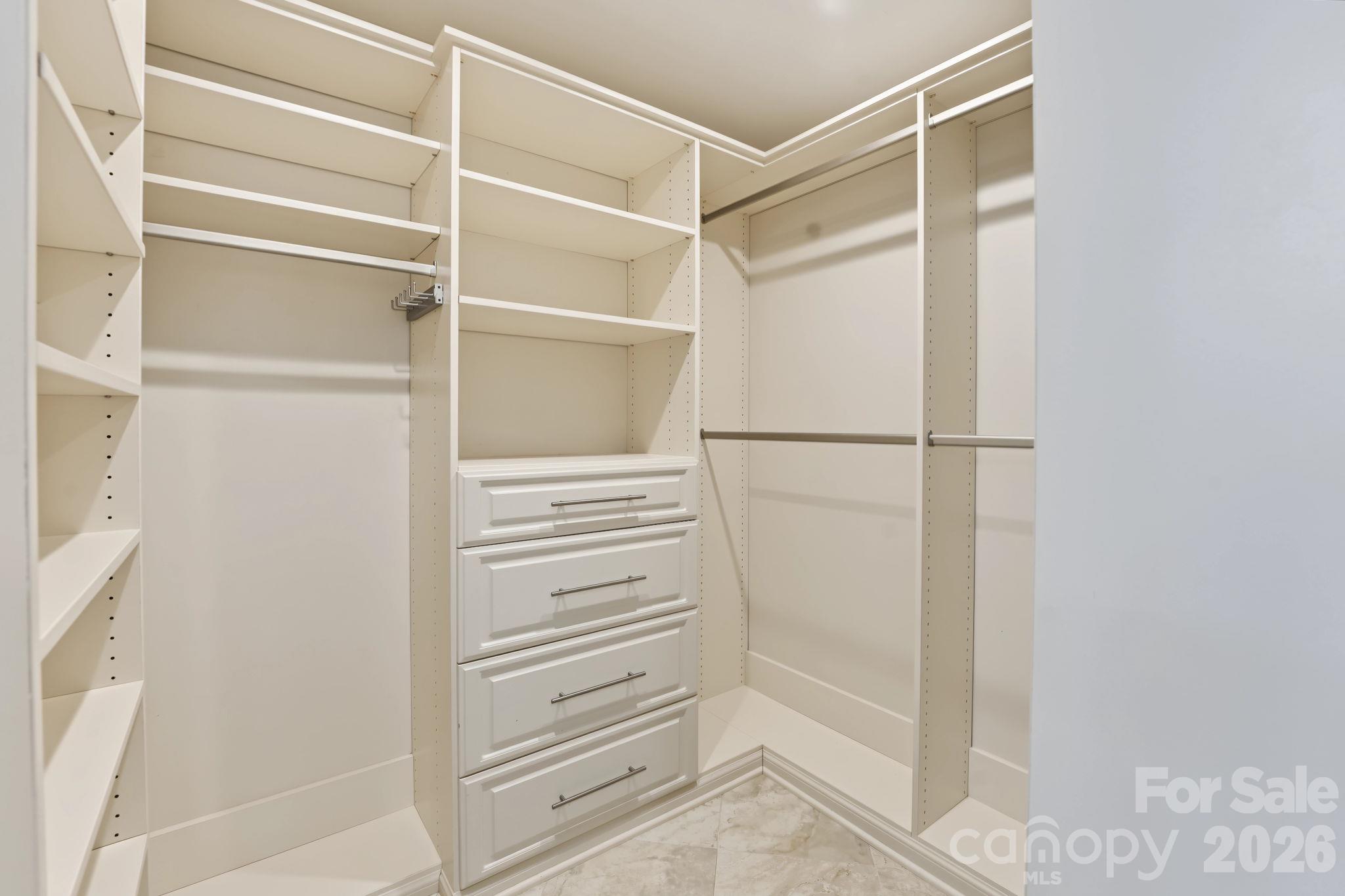 12605 Kemerton Lane Property Photo 30