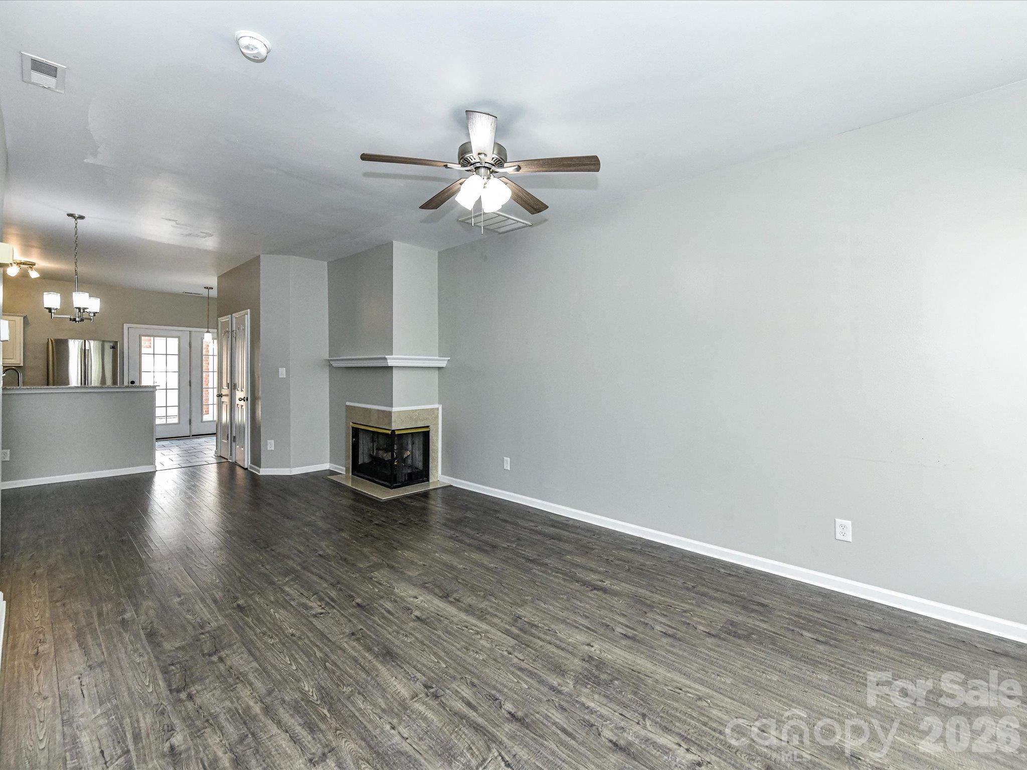 6034 Creft Circle Property Photo 8
