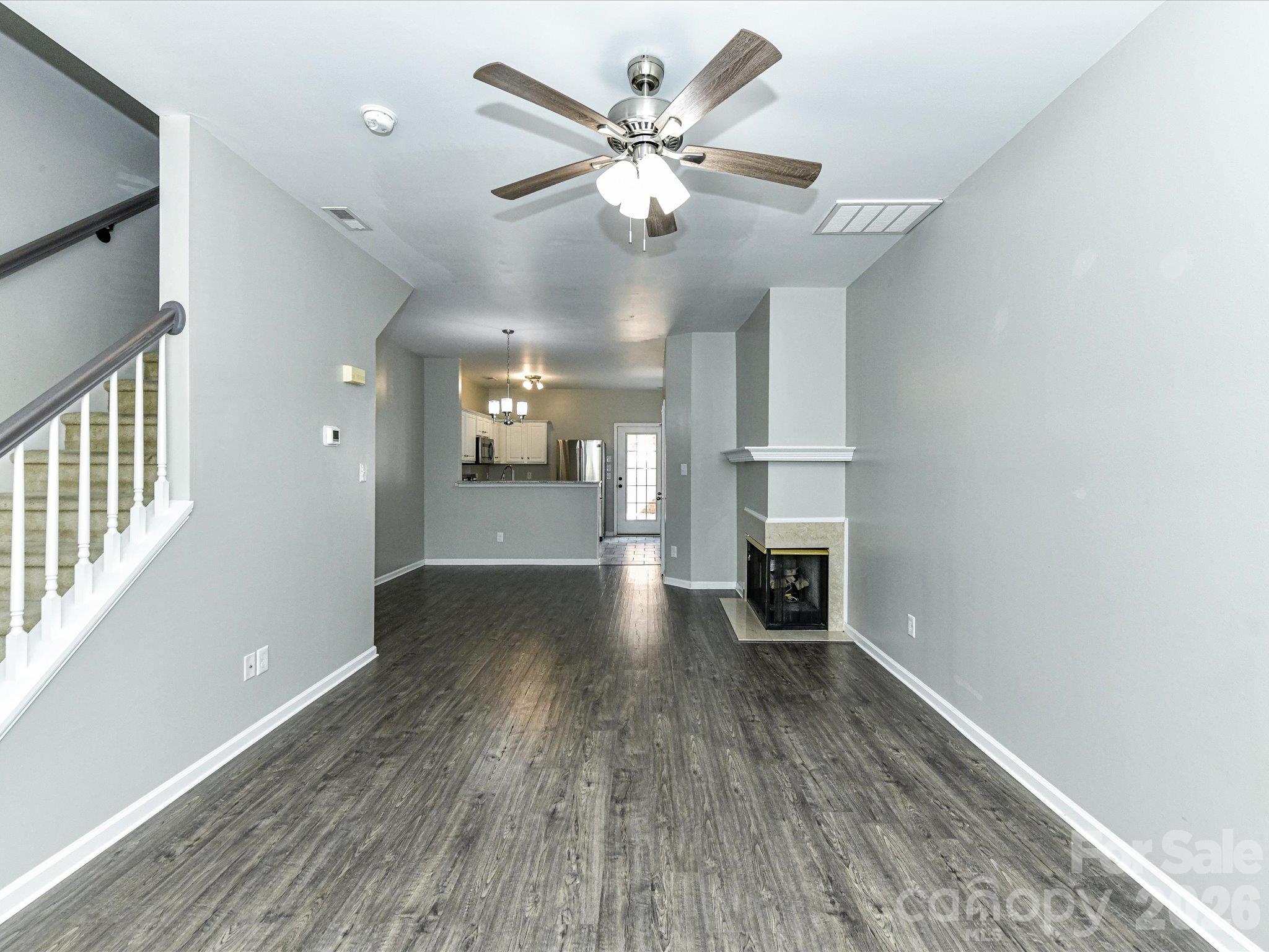 6034 Creft Circle Property Photo 9