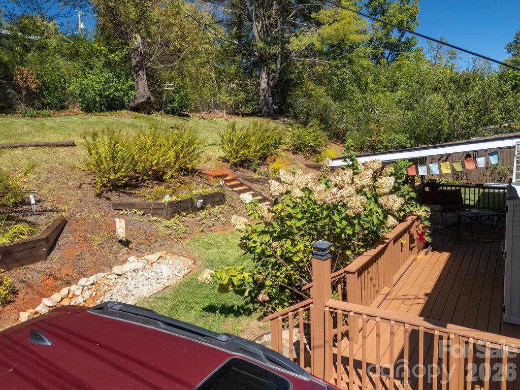 115 Rolling Hills Drive Property Photo 24