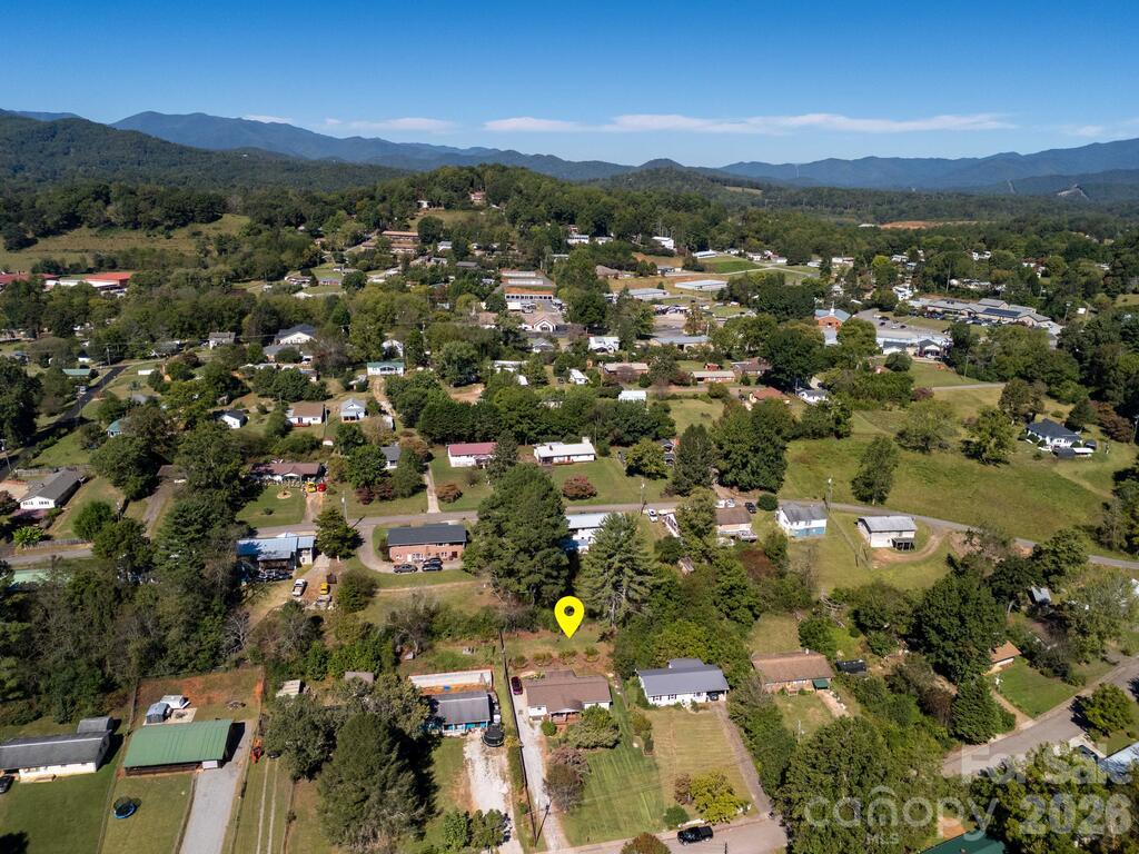115 Rolling Hills Drive Property Photo 27