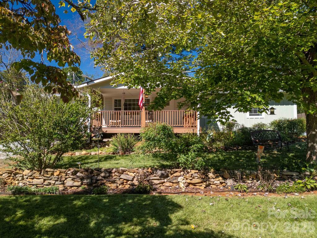 115 Rolling Hills Drive Property Photo 37