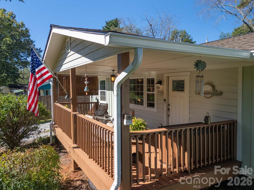 115 Rolling Hills Drive Property Photo 40