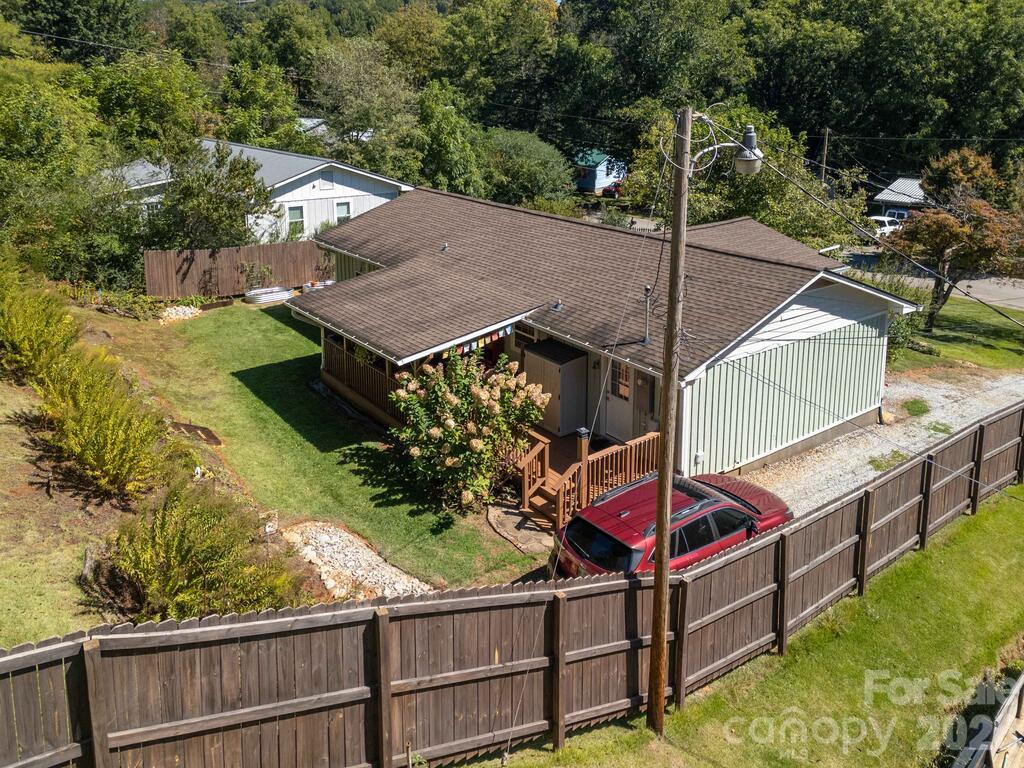 115 Rolling Hills Drive Property Photo 45