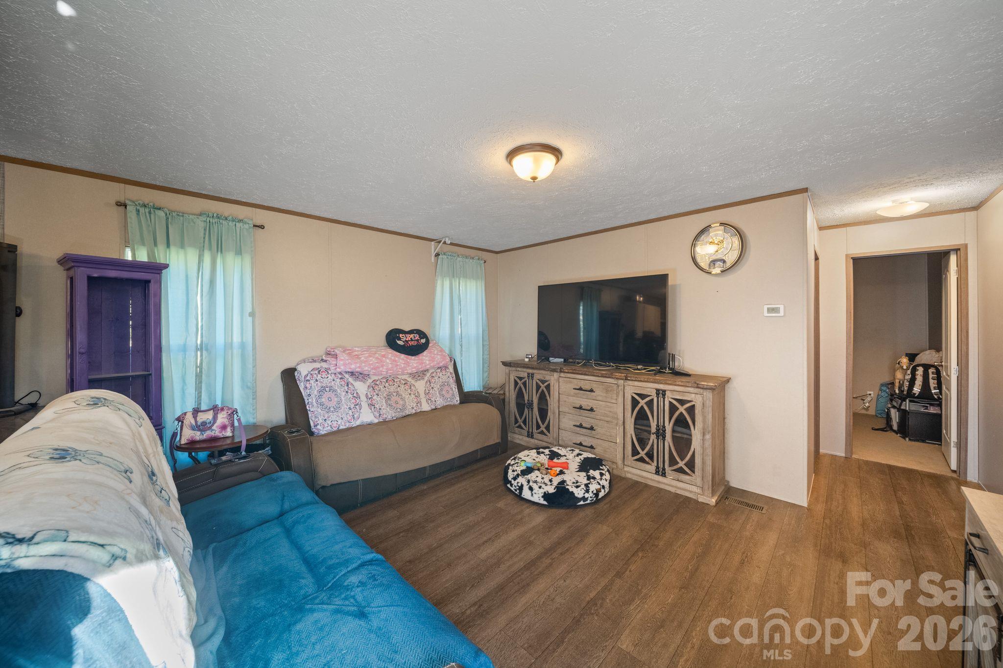 57 Willis Road Property Photo 6