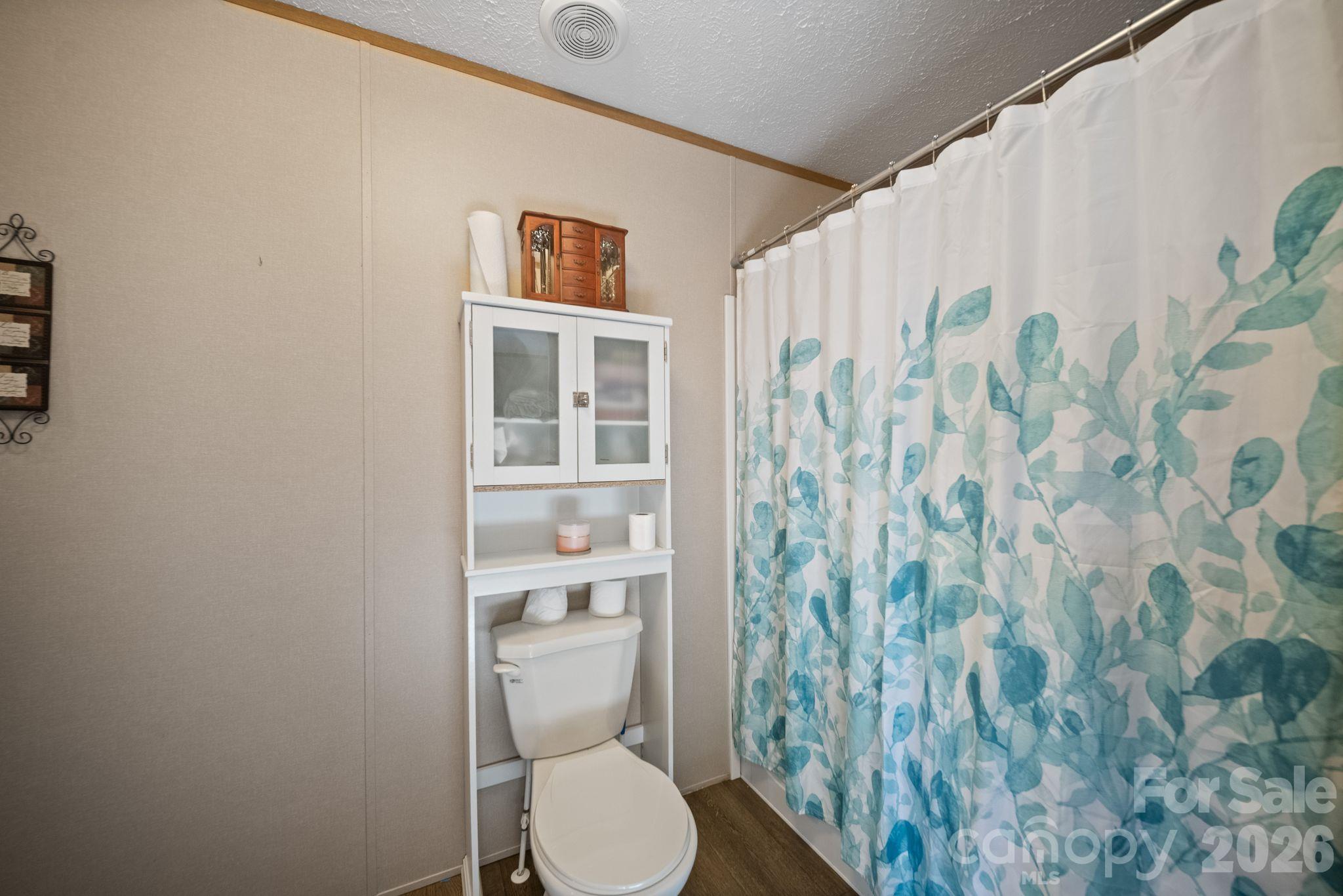 57 Willis Road Property Photo 15
