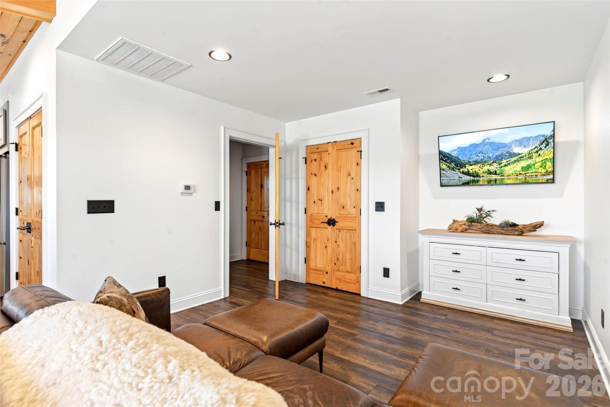 2380 New House Road Property Photo 20