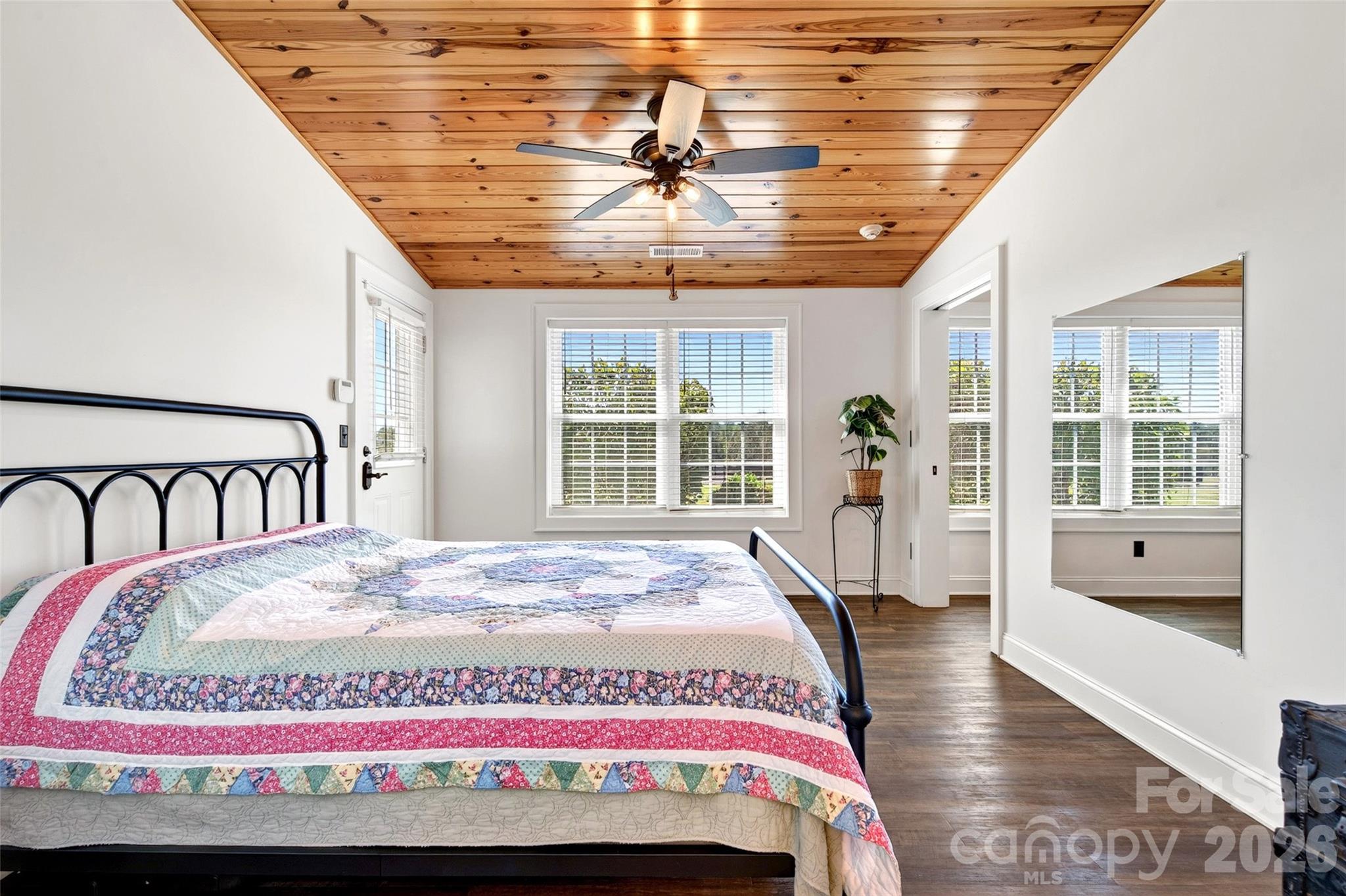 2380 New House Road Property Photo 22