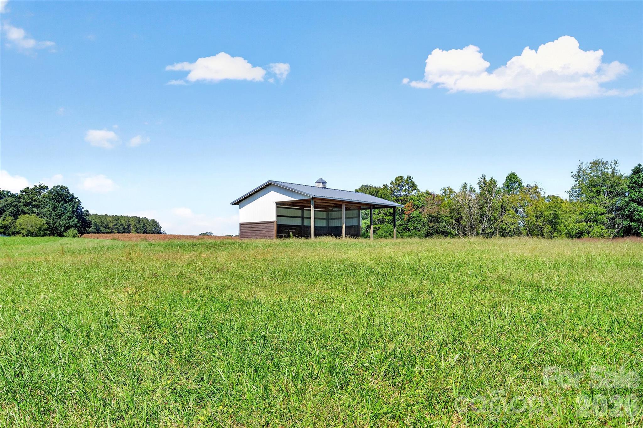 2380 New House Road Property Photo 30