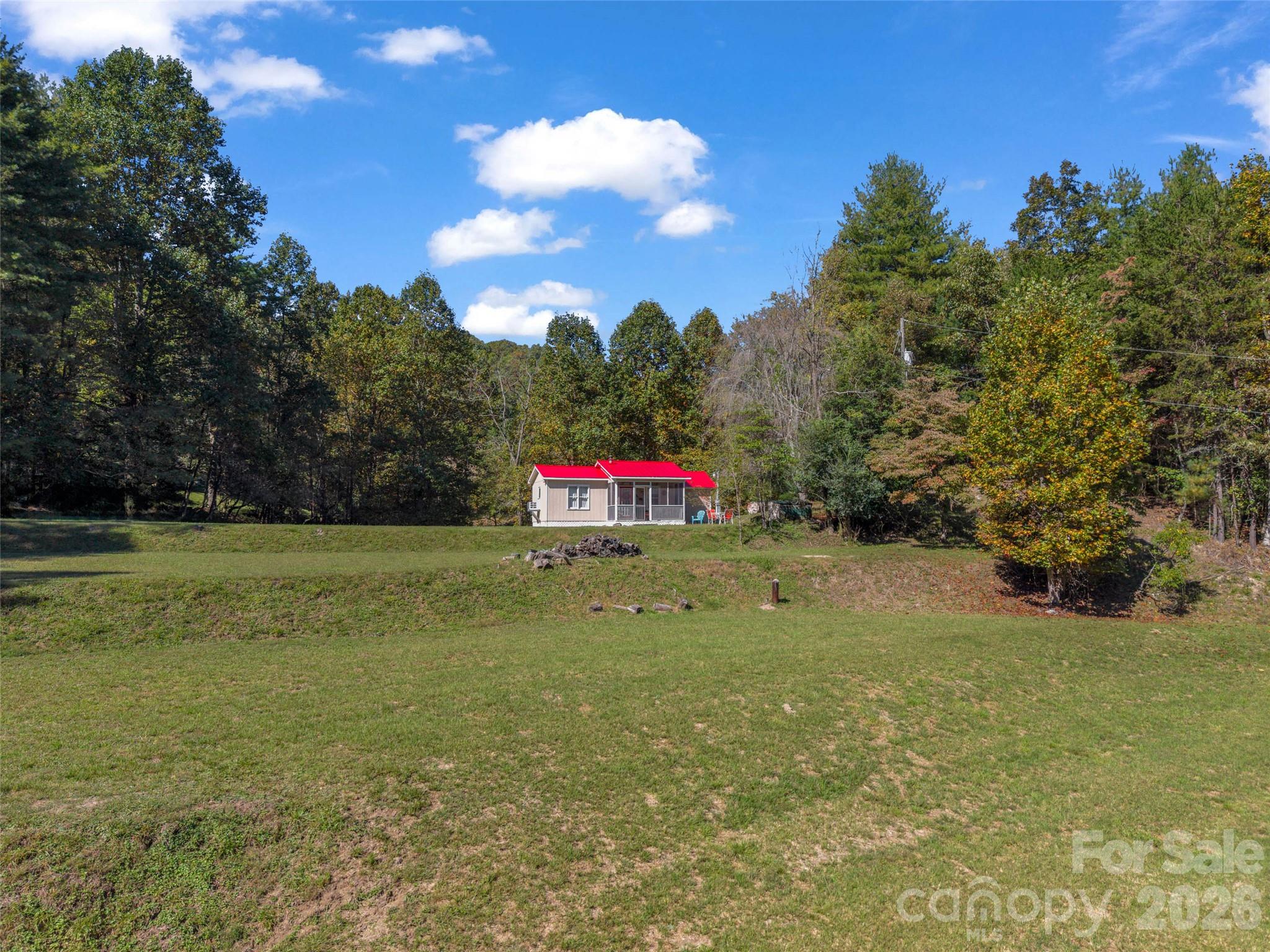 468 Willow Springs Cove Property Photo 4