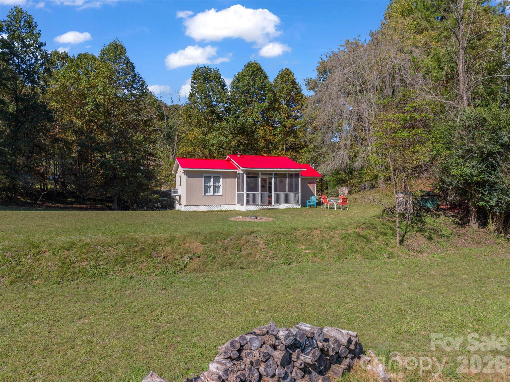 468 Willow Springs Cove Property Photo 6