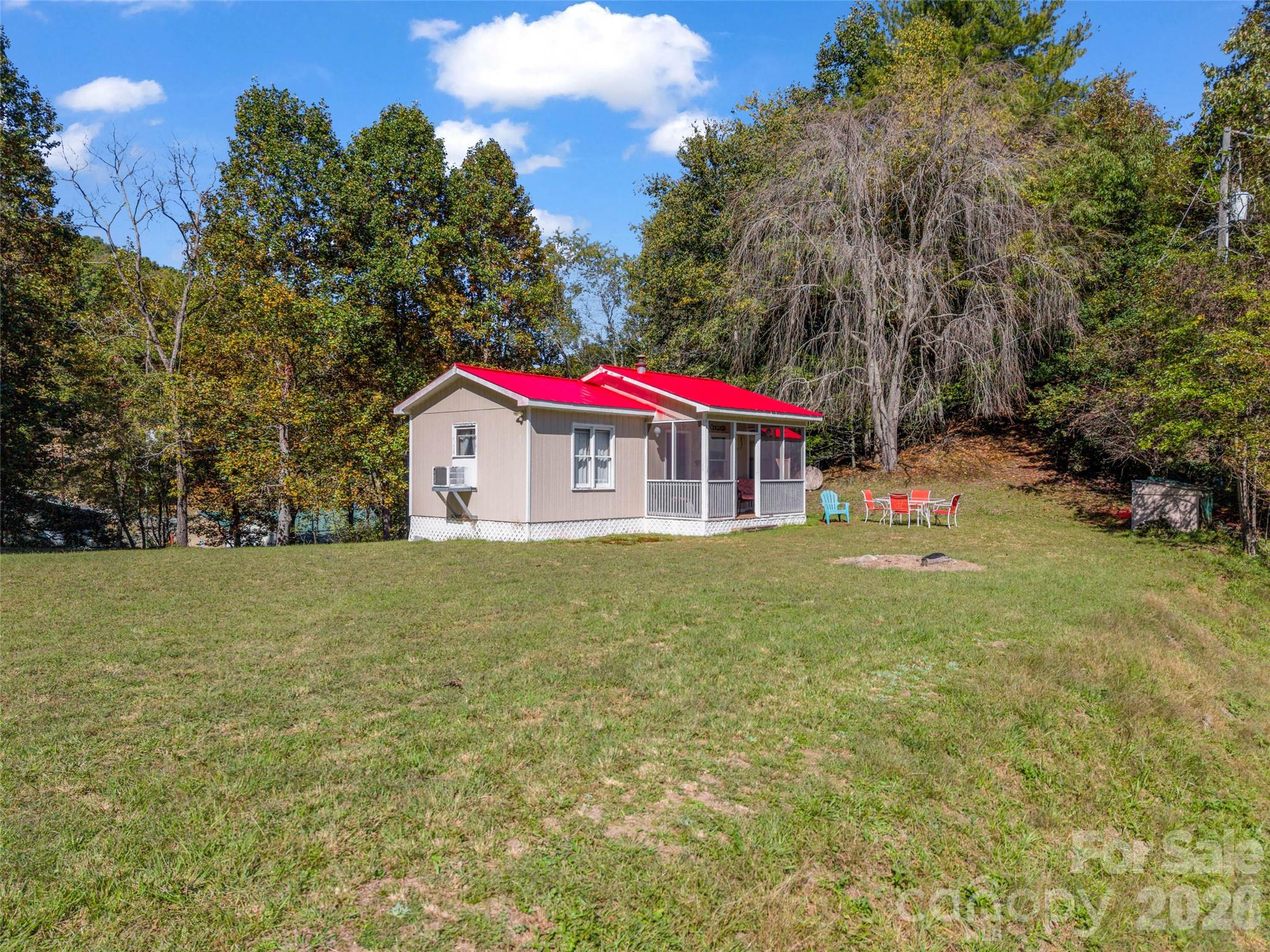 468 Willow Springs Cove Property Photo 7