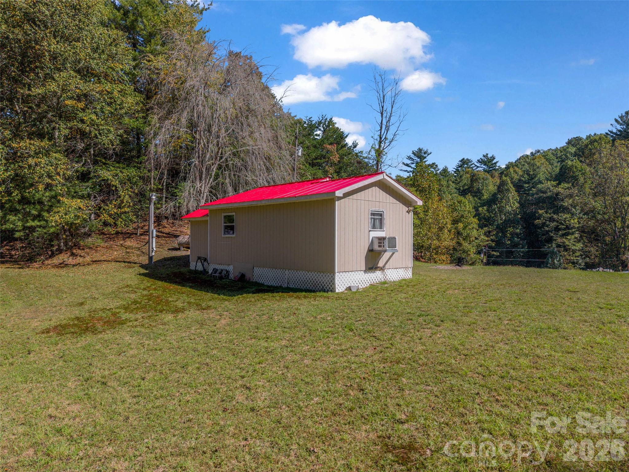 468 Willow Springs Cove Property Photo 8