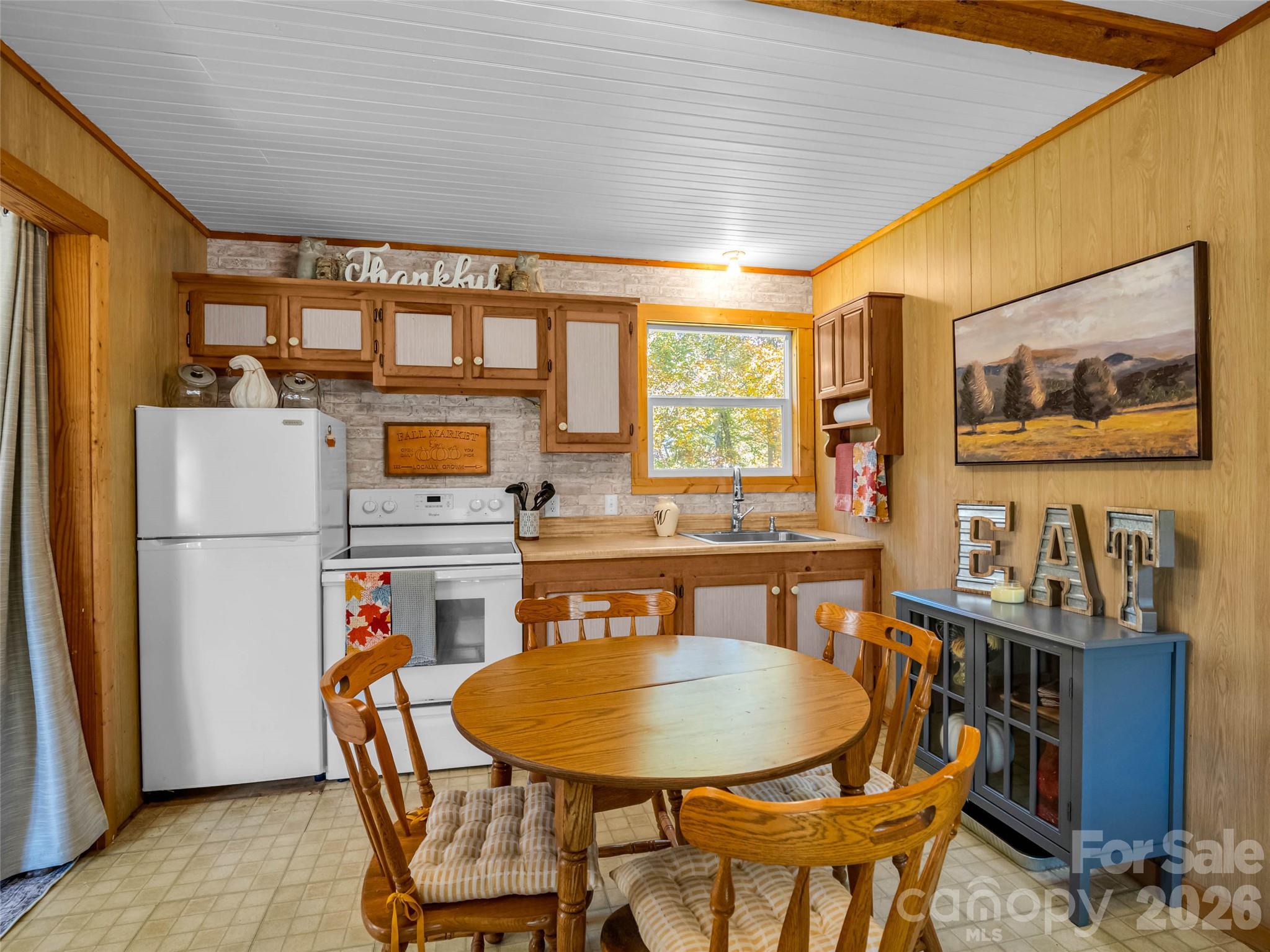 468 Willow Springs Cove Property Photo 18