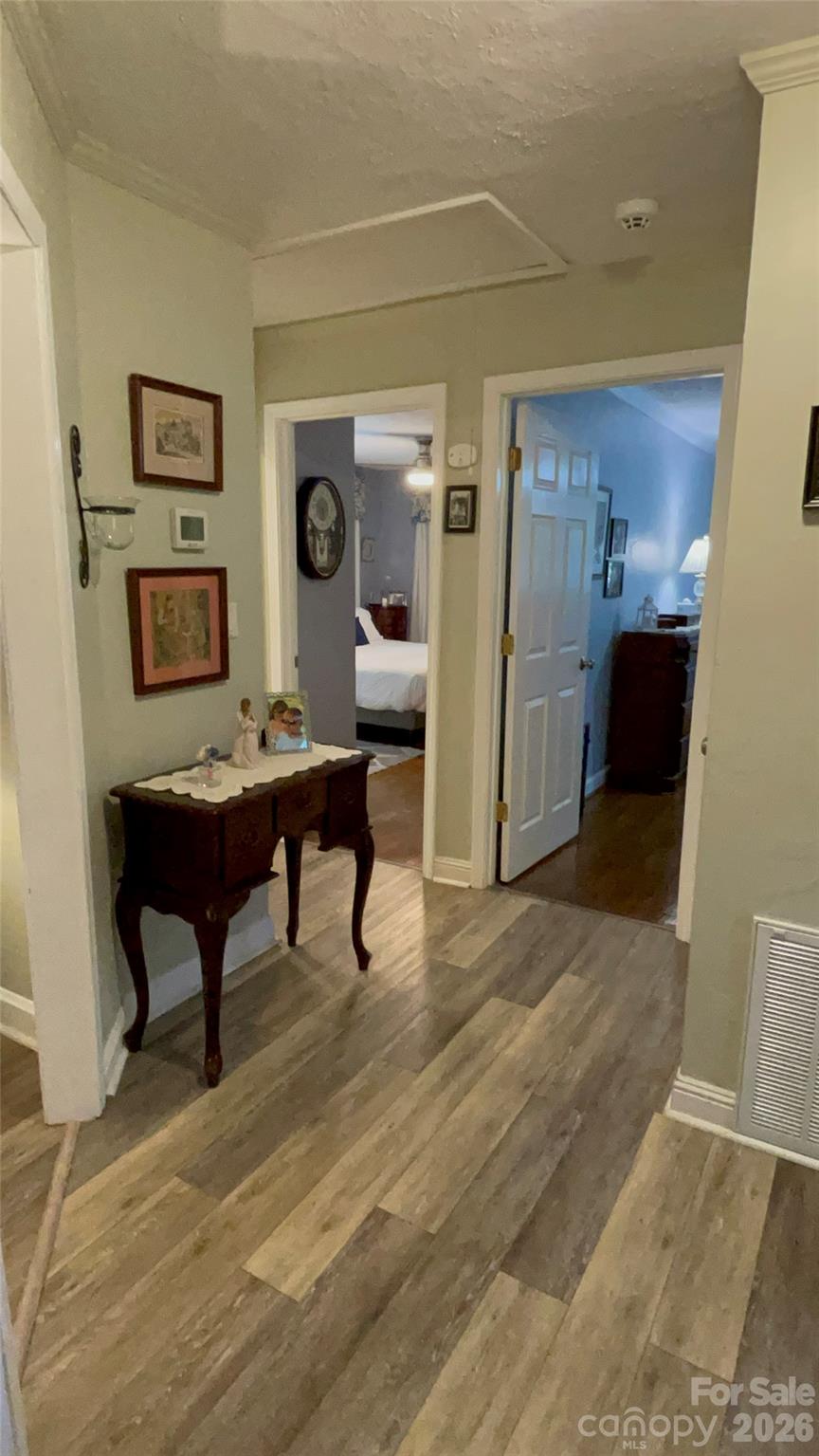 839 W Garrison Boulevard Property Photo 17