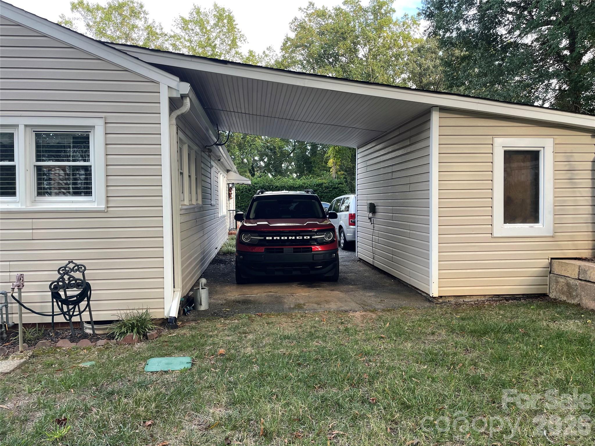839 W Garrison Boulevard Property Photo 23