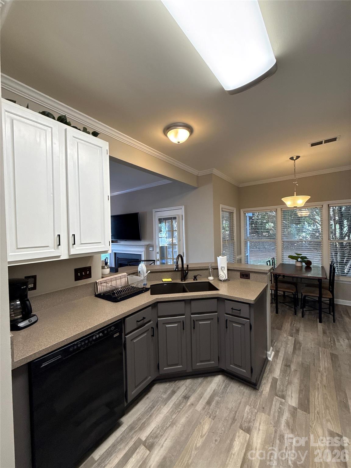 4715 Morning Dew Court Property Photo 8