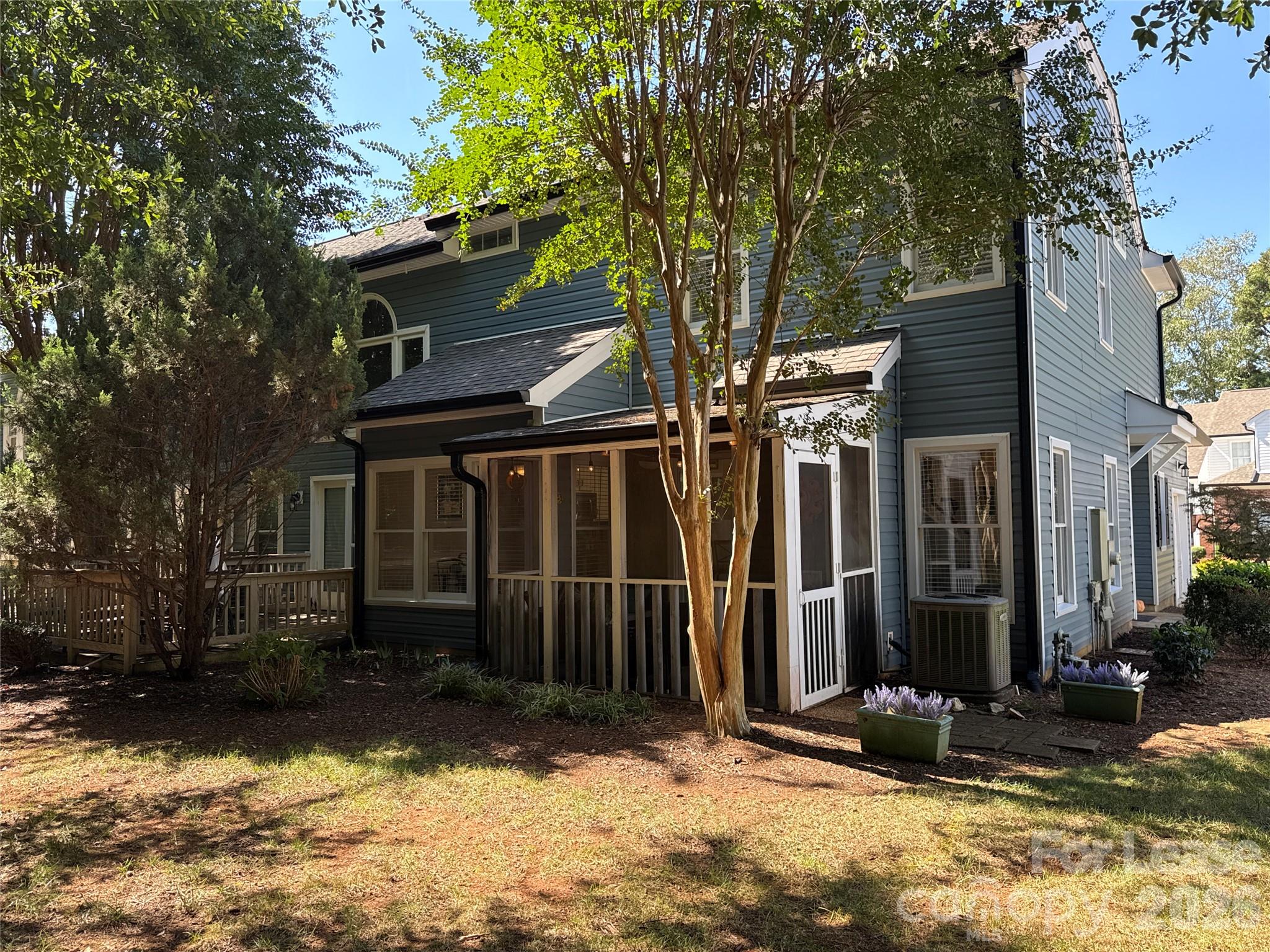 4715 Morning Dew Court Property Photo 34