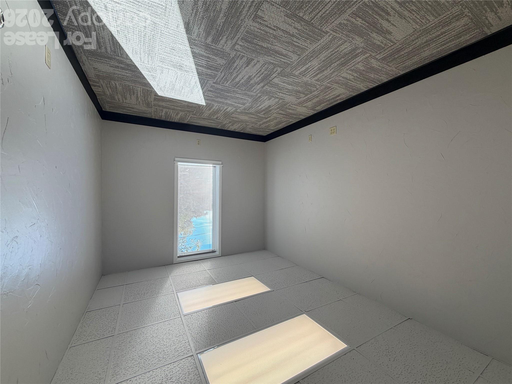 301 Front Street Property Photo 16