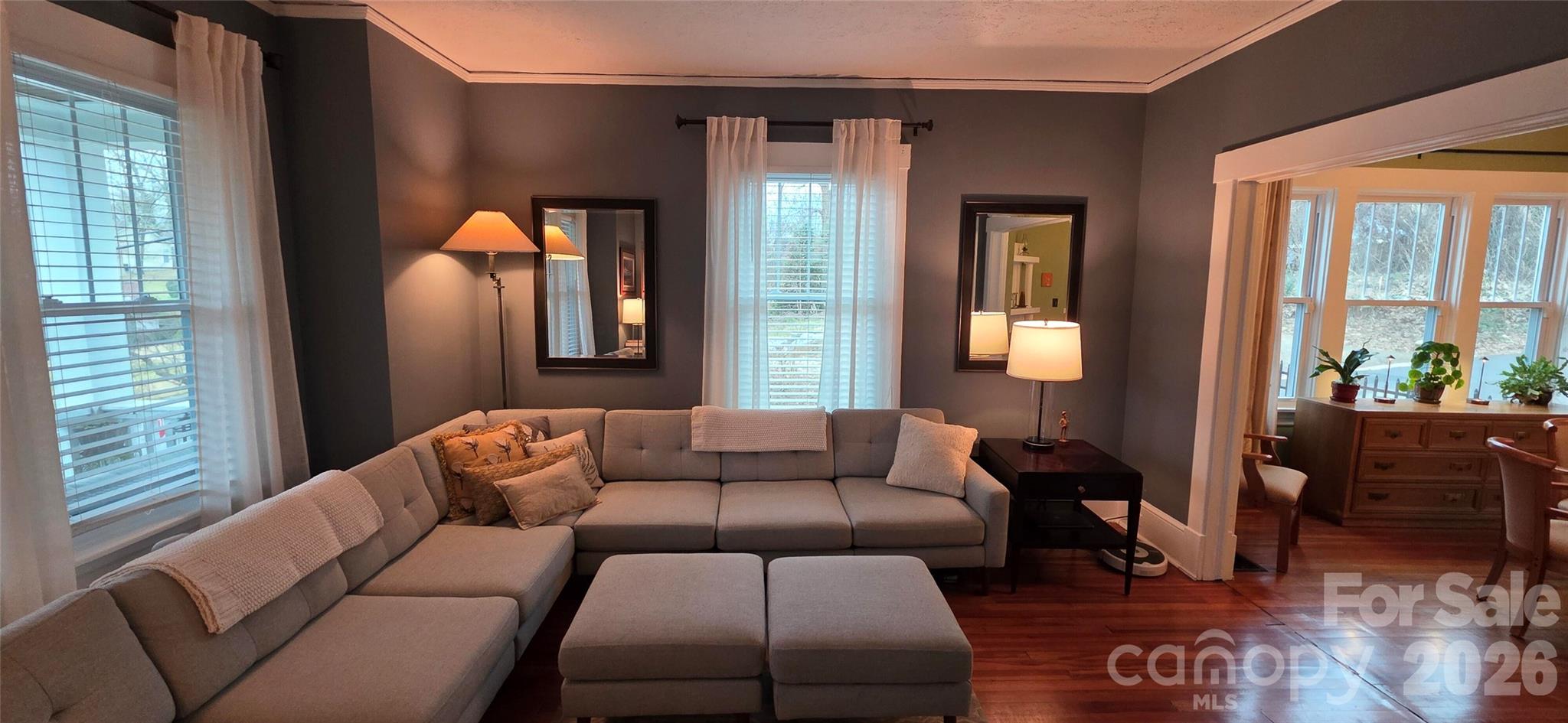 257 S French Broad Avenue Property Photo 8