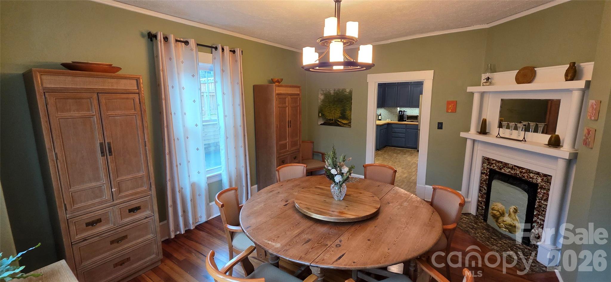 257 S French Broad Avenue Property Photo 16