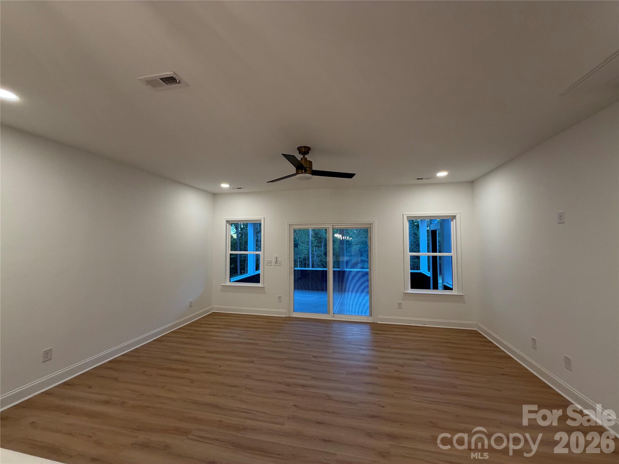 1319 Scout Road Property Photo 4