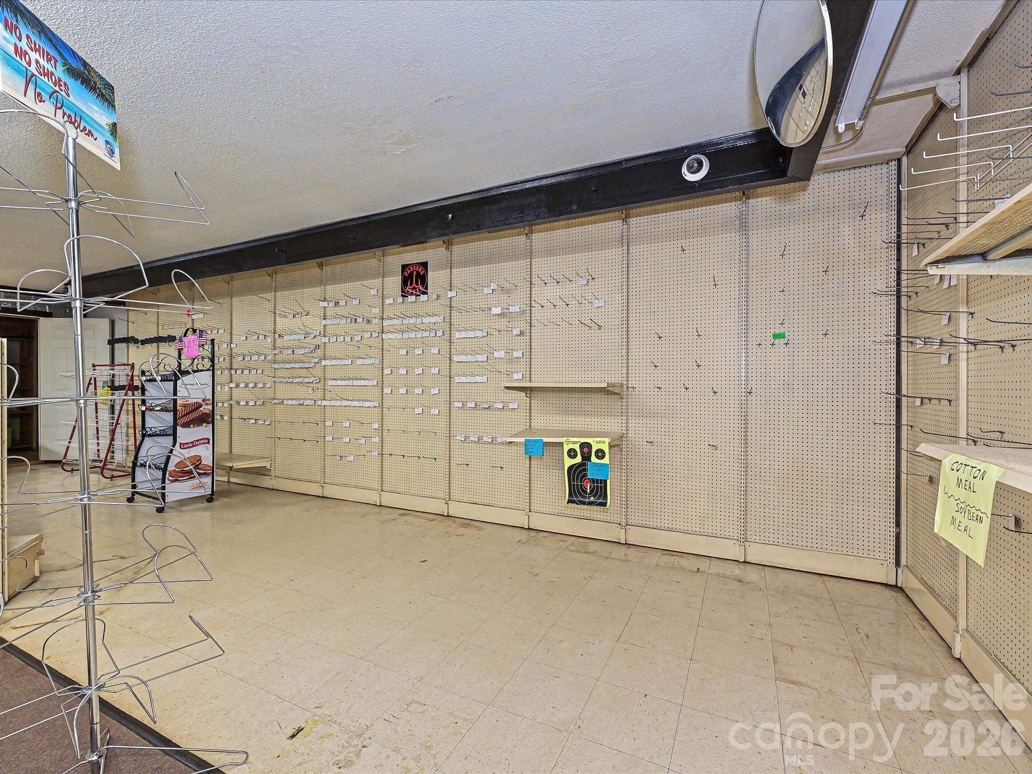 5400 Cedar Creek Road Property Photo 5