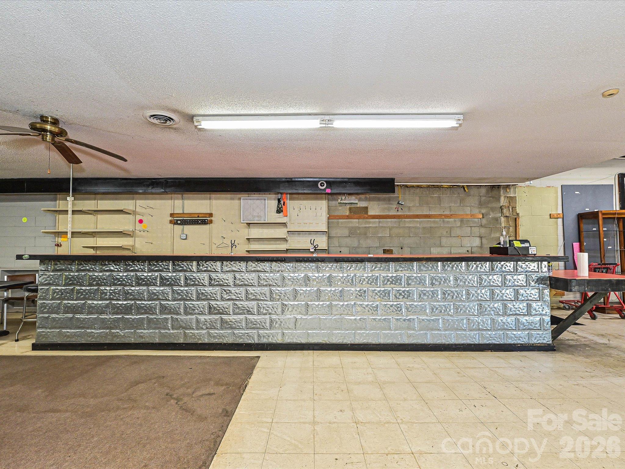 5400 Cedar Creek Road Property Photo 9