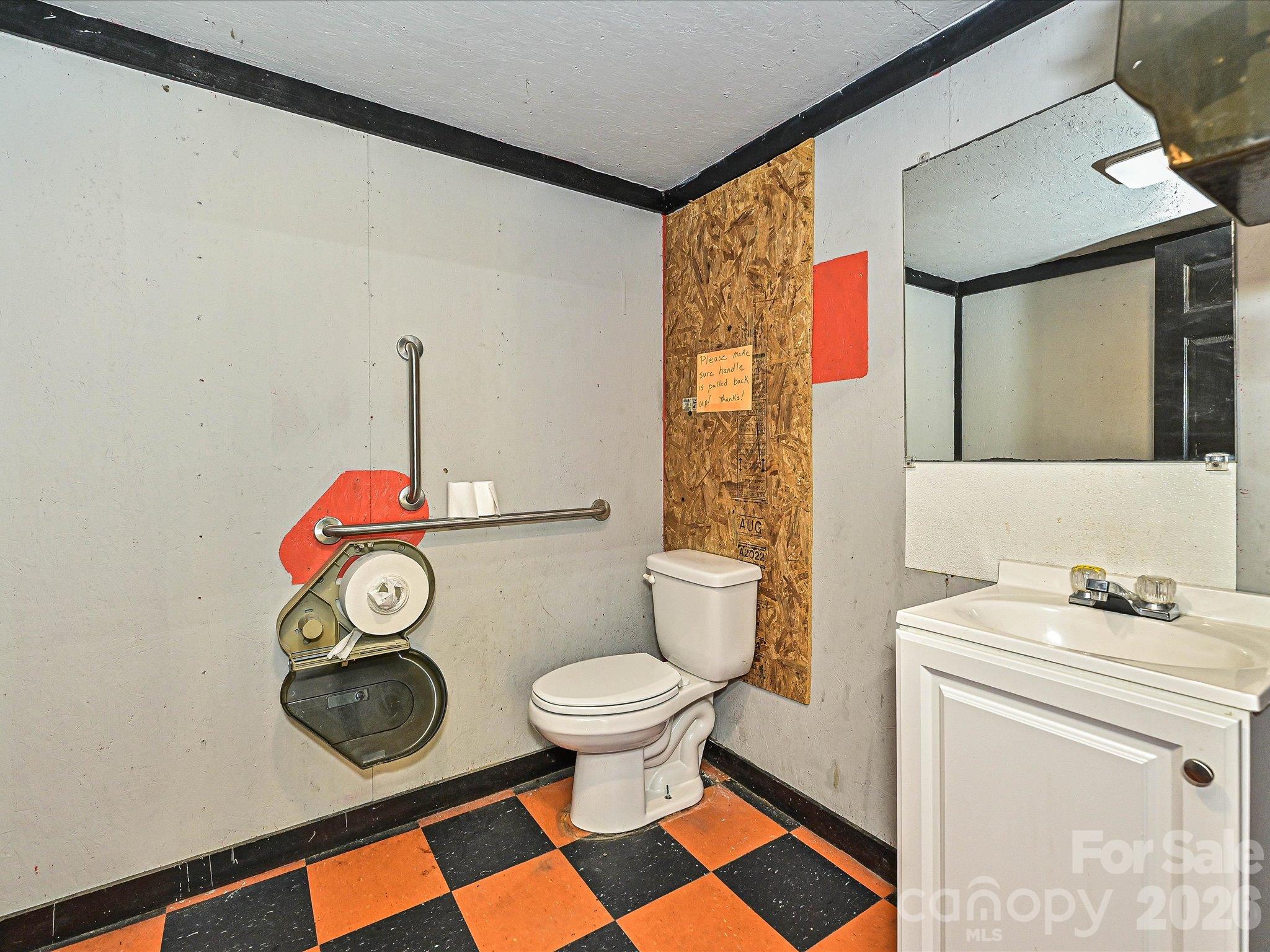 5400 Cedar Creek Road Property Photo 11