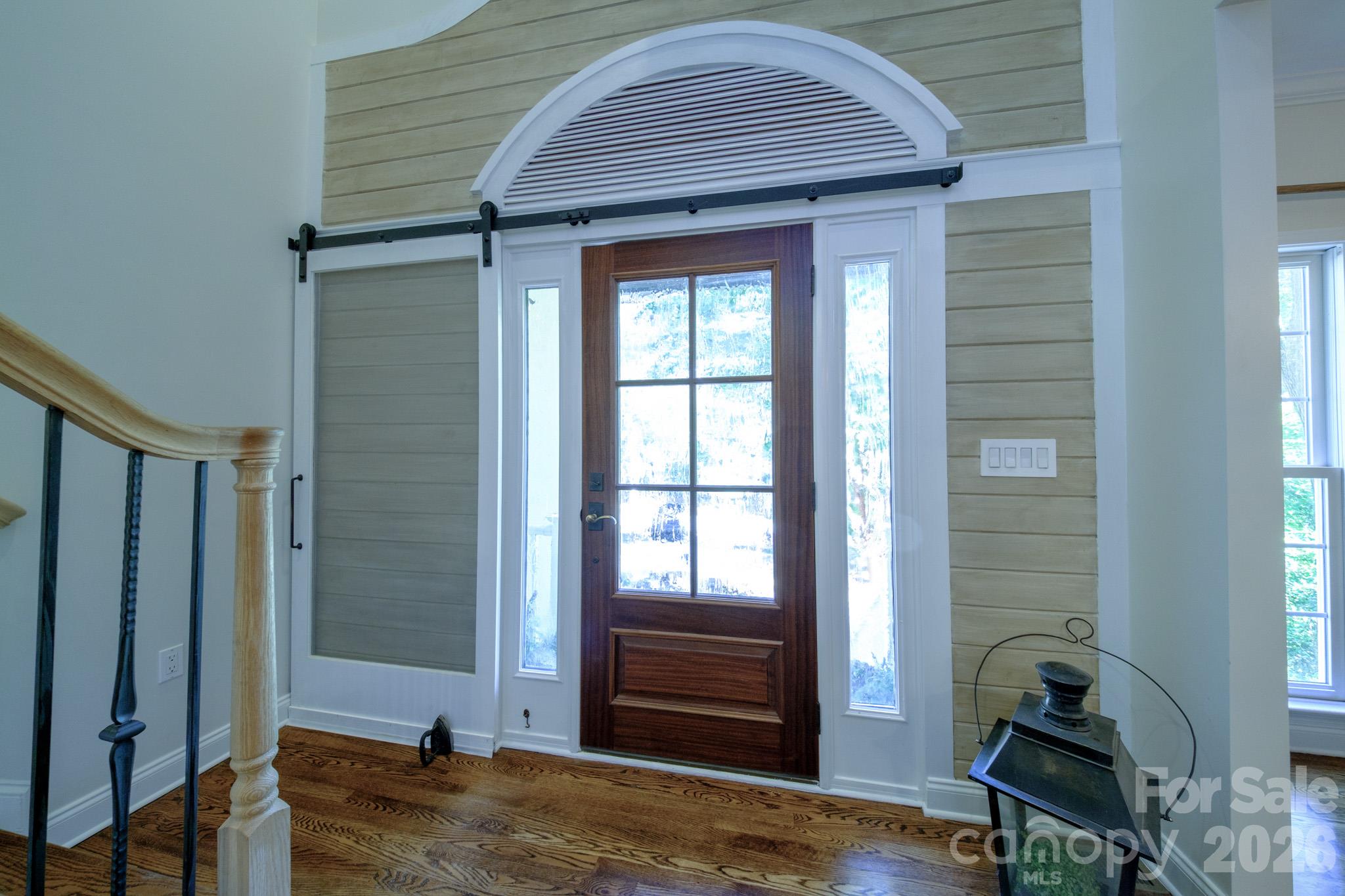 9330 Valley Road Property Photo 4