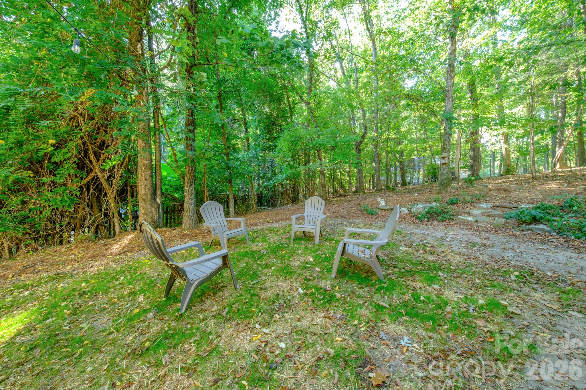 9330 Valley Road Property Photo 15