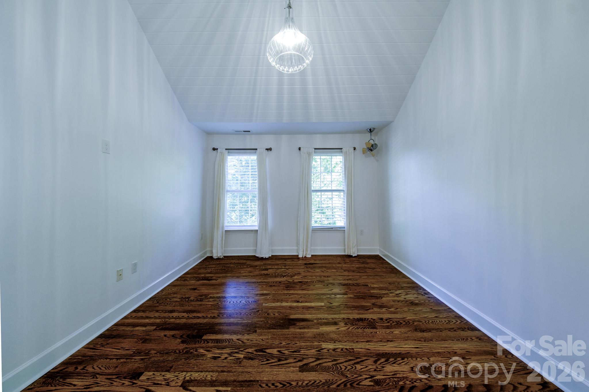 9330 Valley Road Property Photo 36