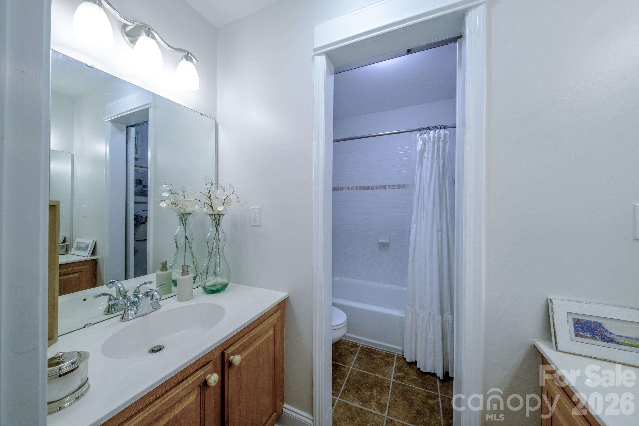 9330 Valley Road Property Photo 39