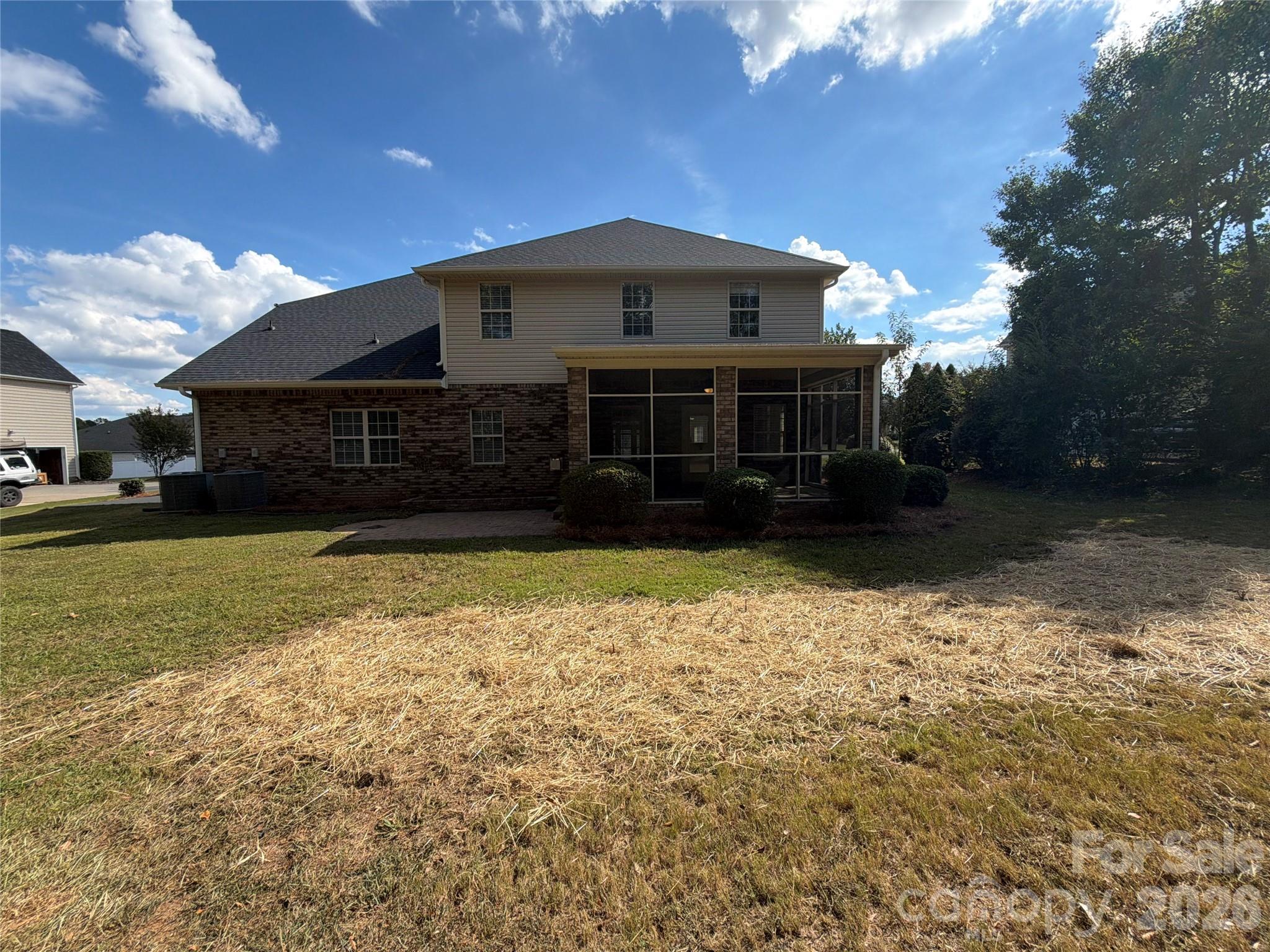 2633 Park Ridge Boulevard Property Photo 5