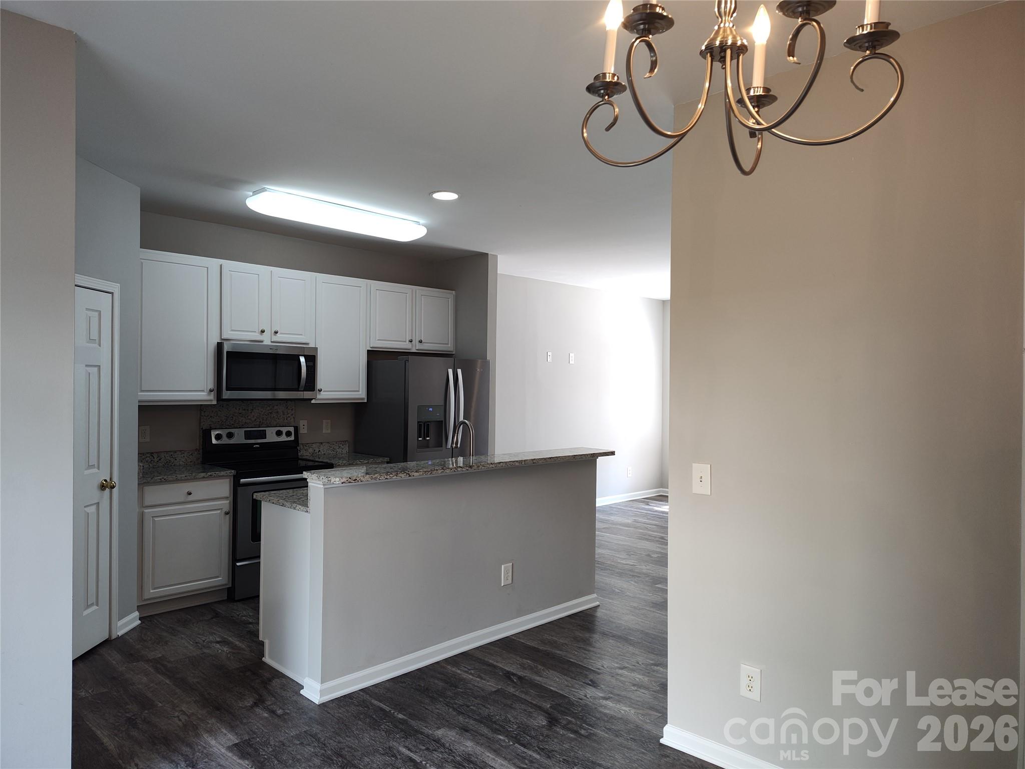 8745 Wandering Creek Way Property Photo 4