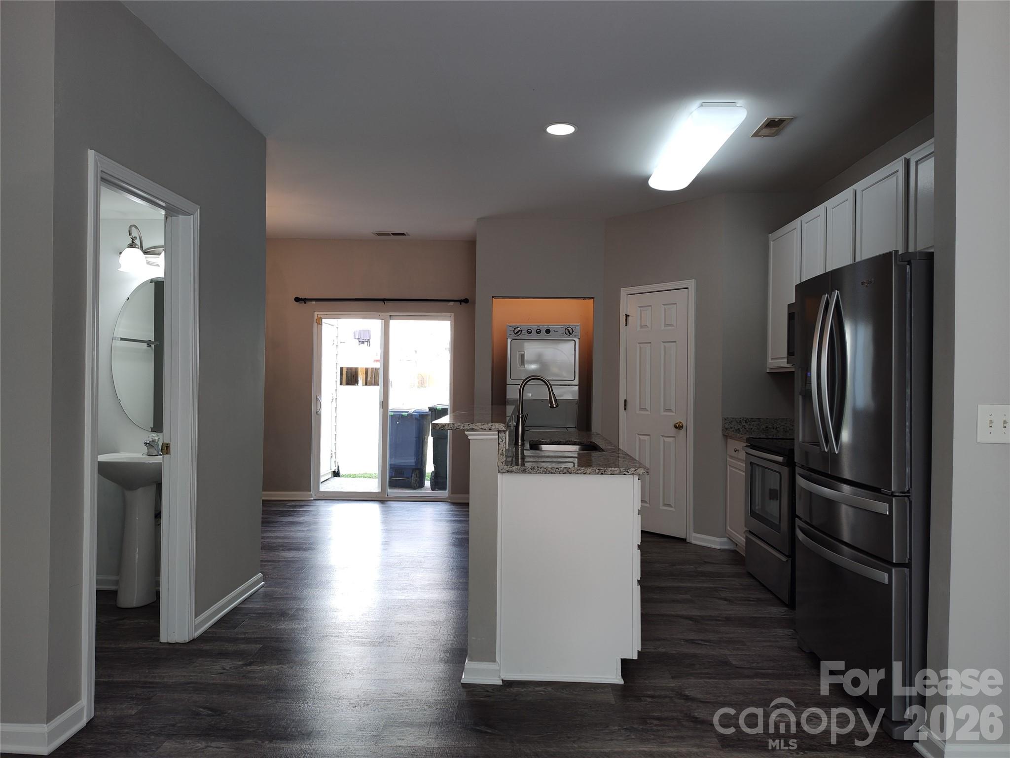 8745 Wandering Creek Way Property Photo 7